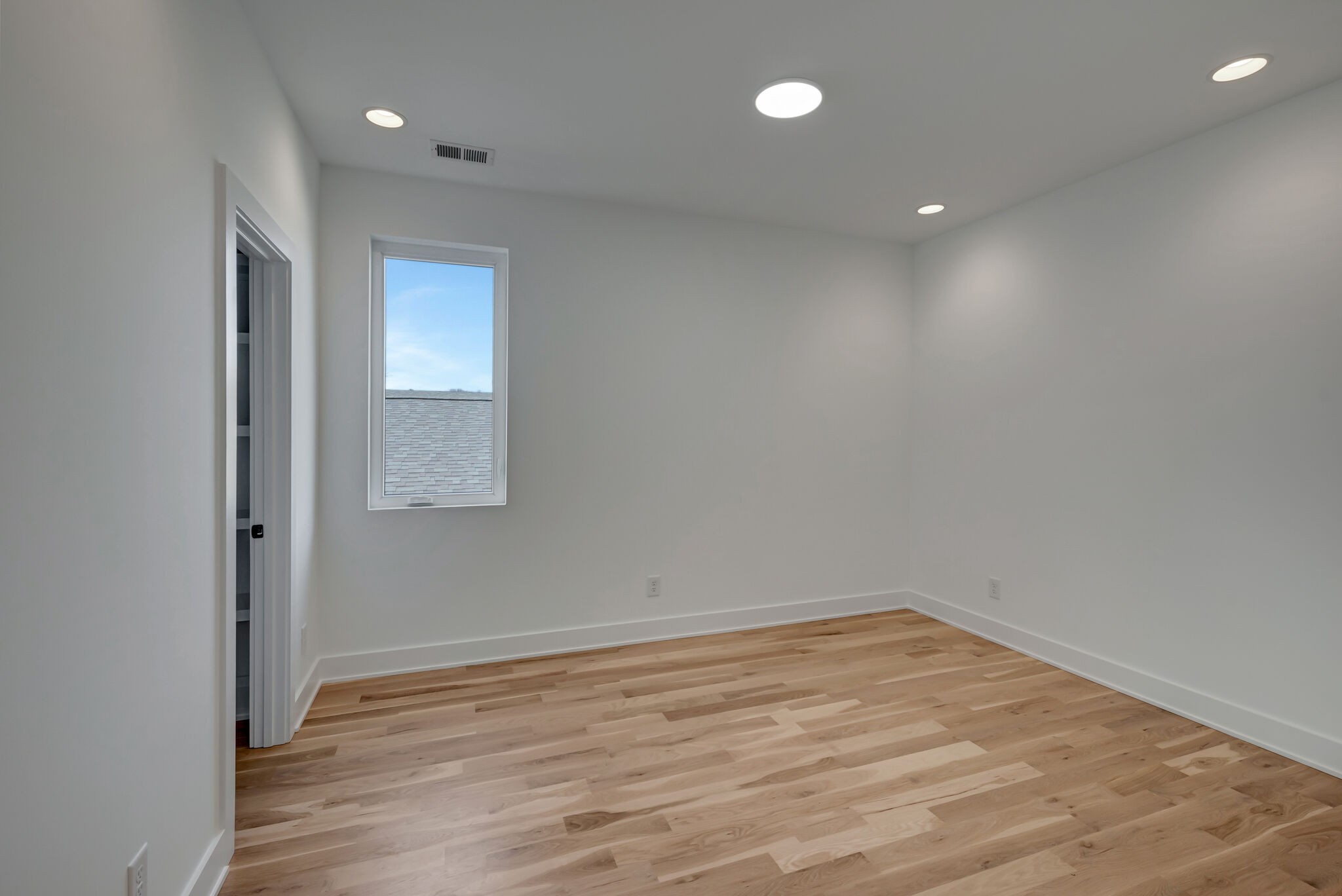 2510 Barclay Dr Unit: B