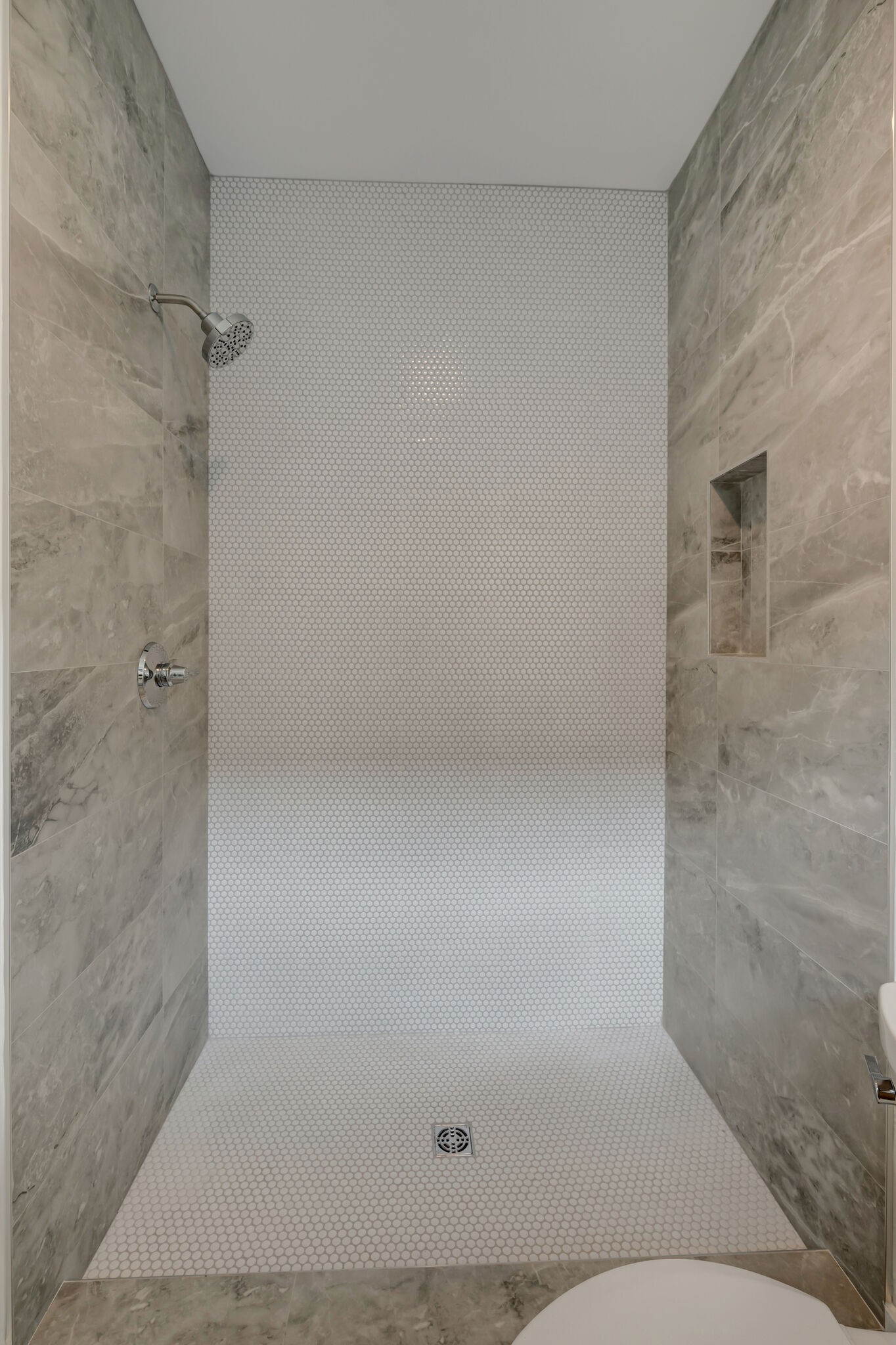 2510 Barclay Dr Unit: B
