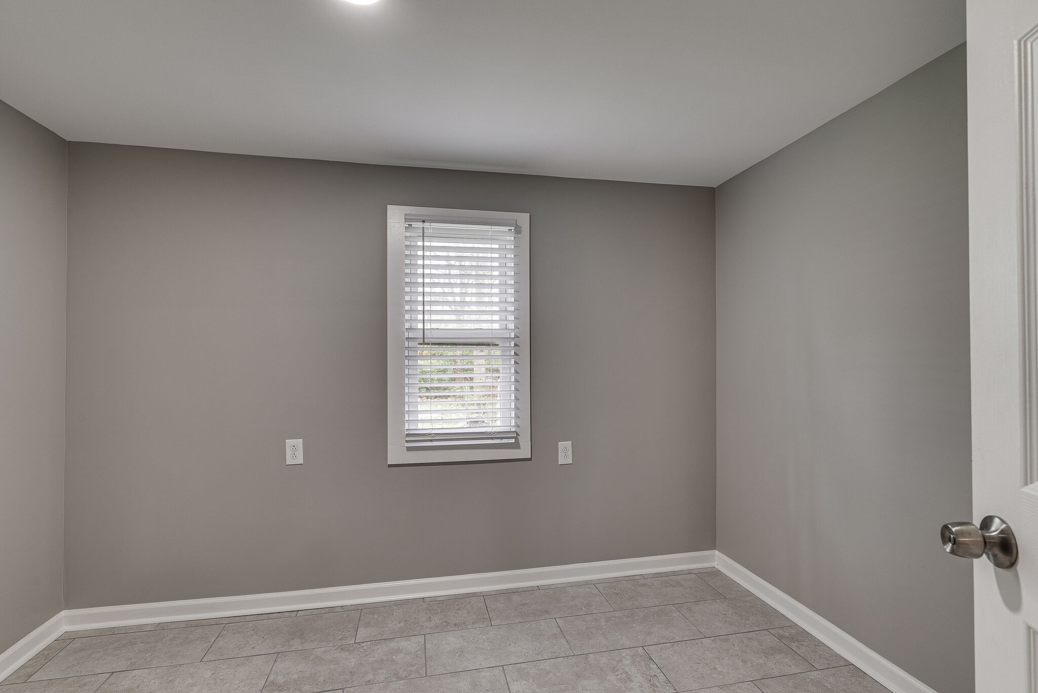 108 Donna Dr