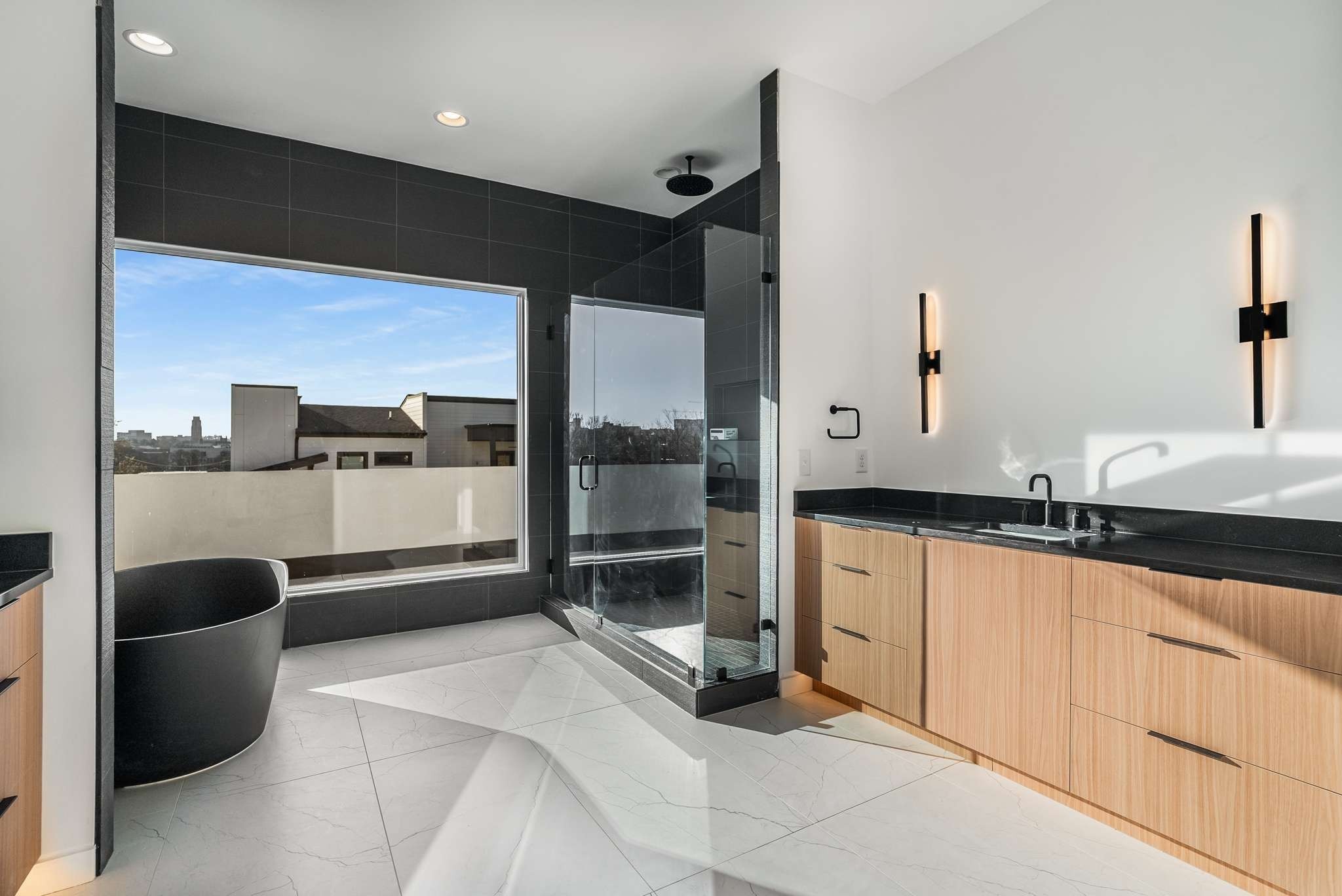 1017 12th Ave, S Unit: B