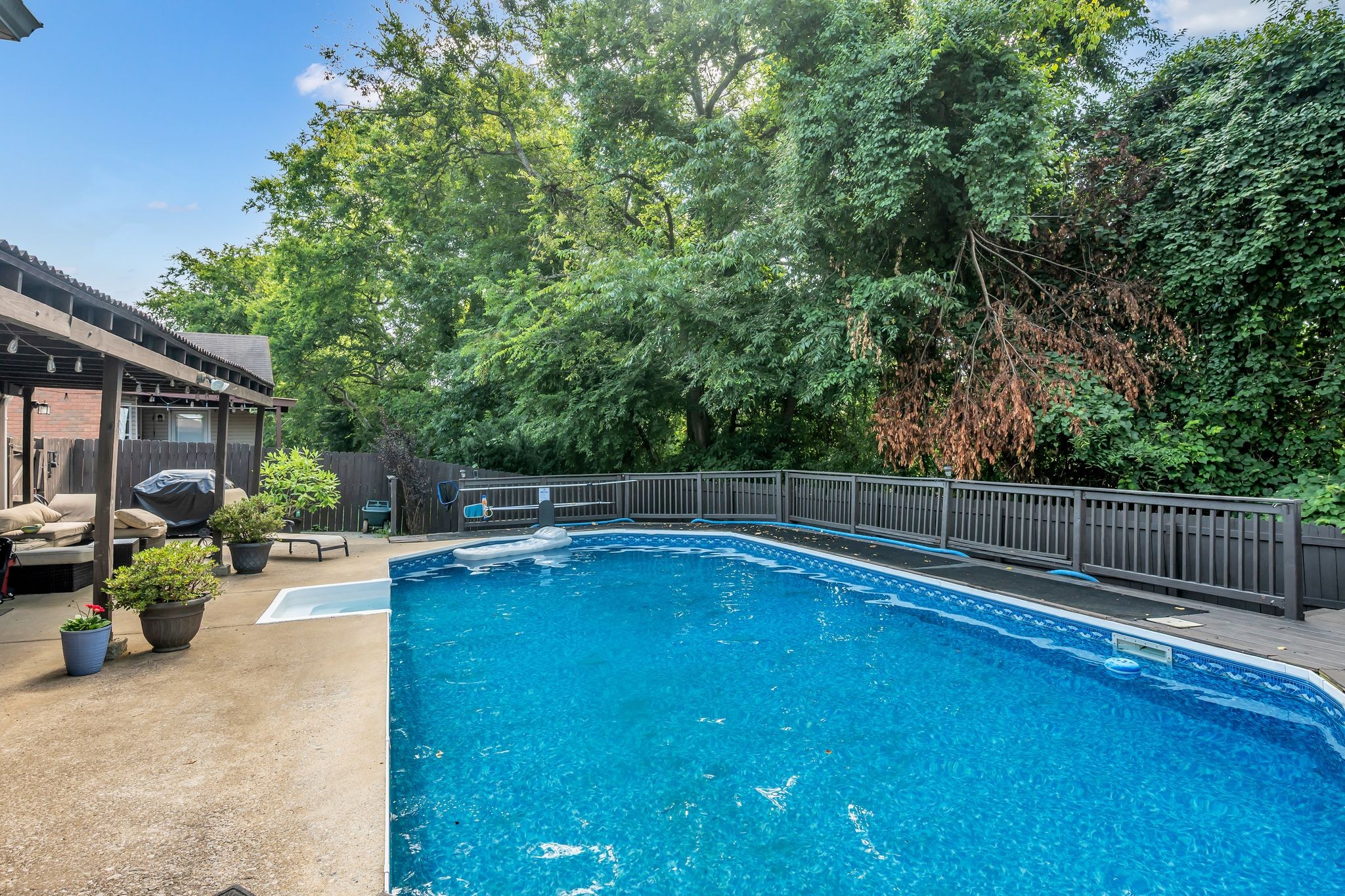 6720 Autumn Oaks Dr