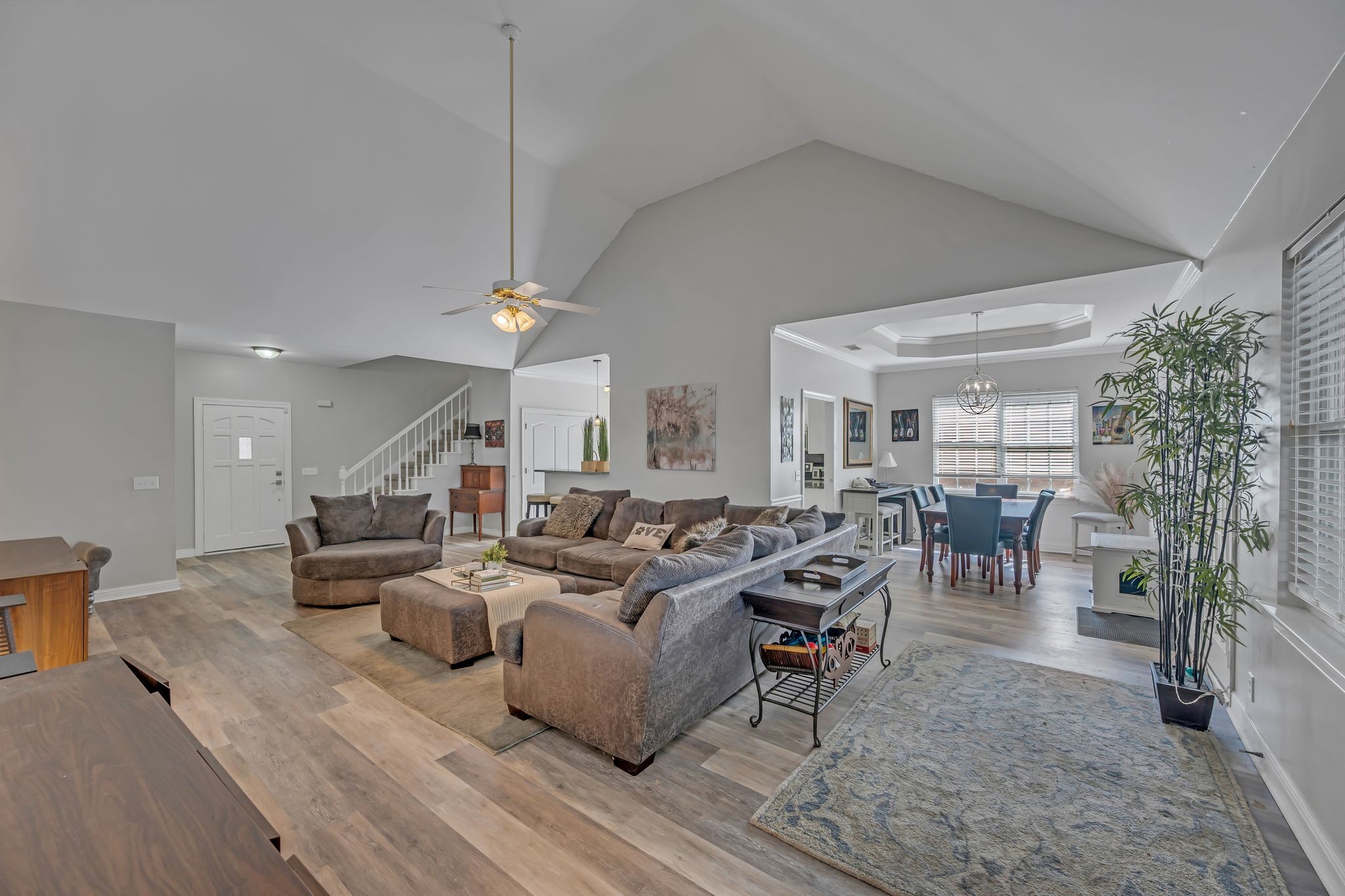 6720 Autumn Oaks Dr