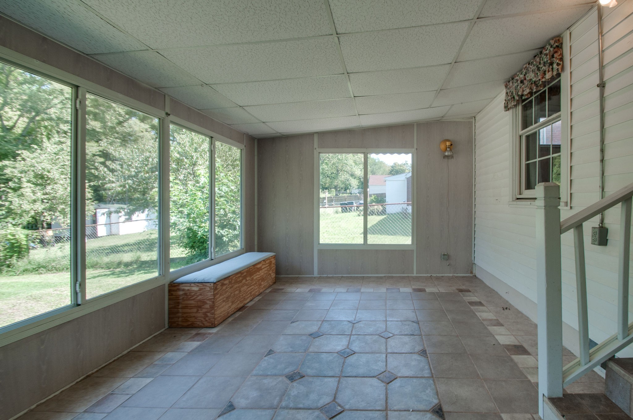 410 Wanda Dr