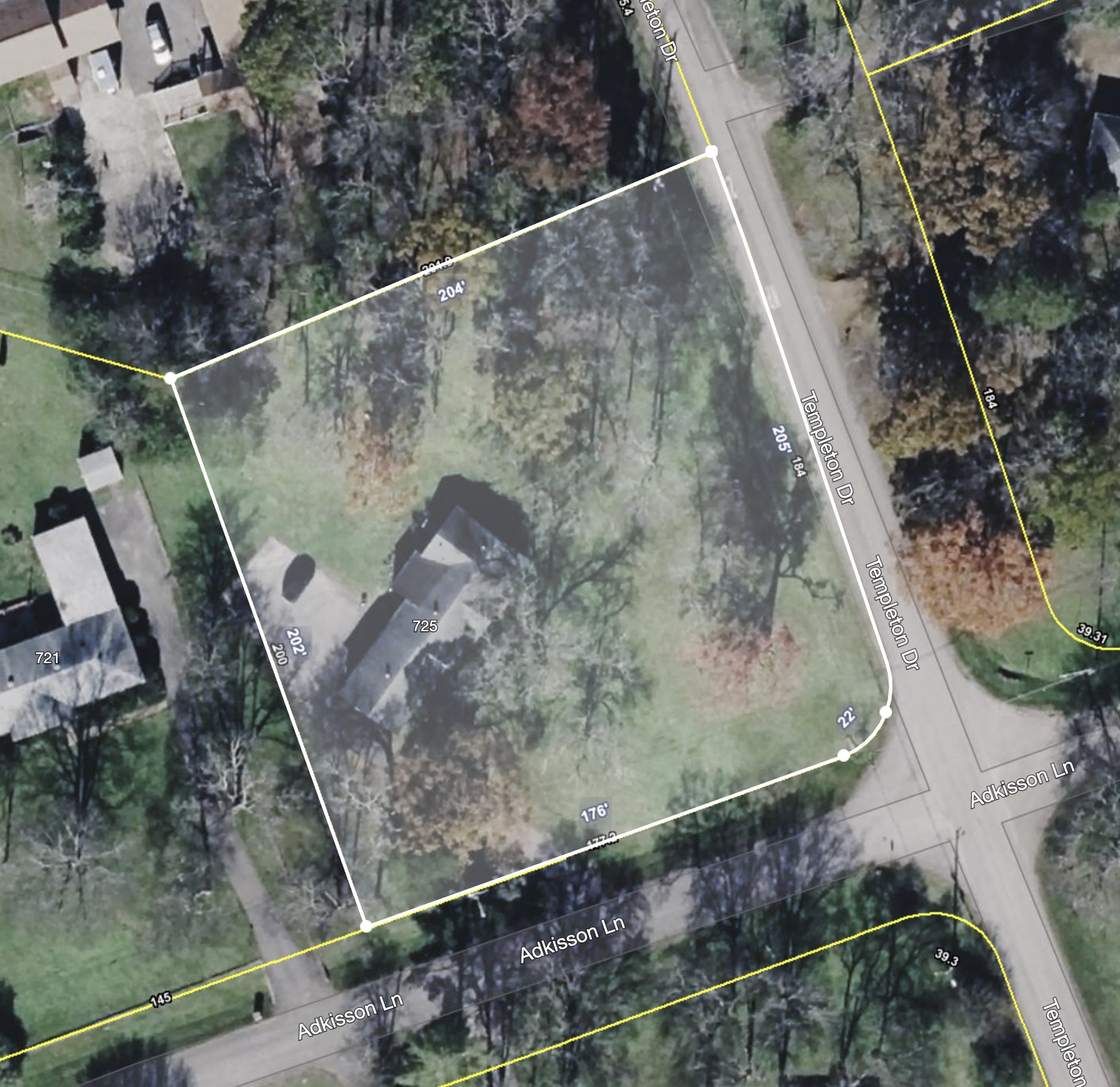 725 Adkisson Ln