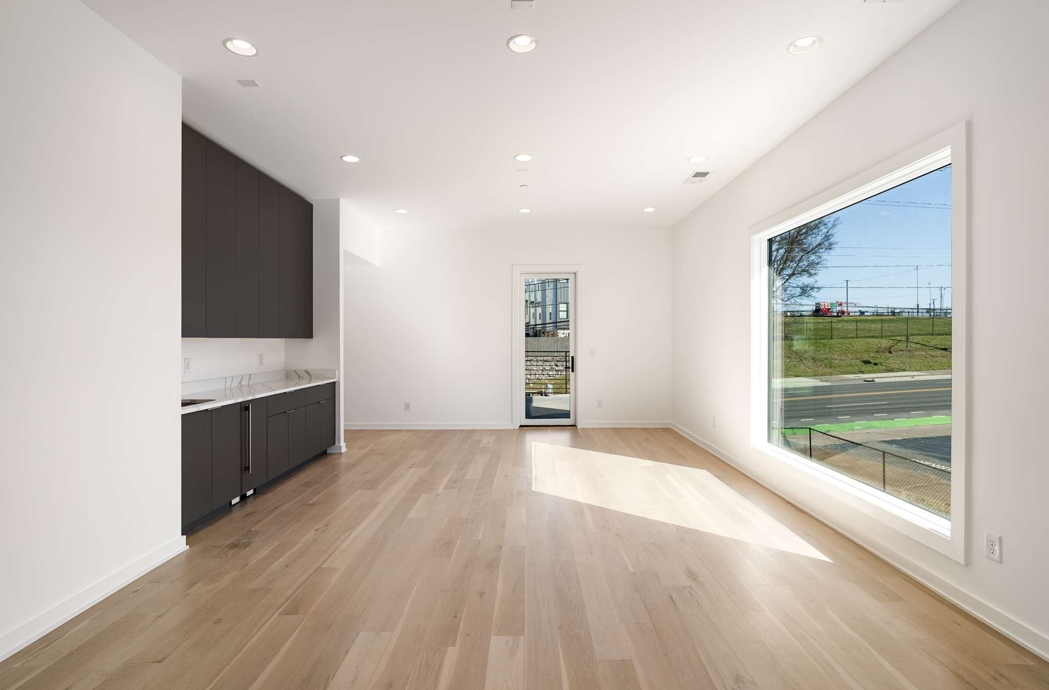 1017 12th Ave, S Unit: A