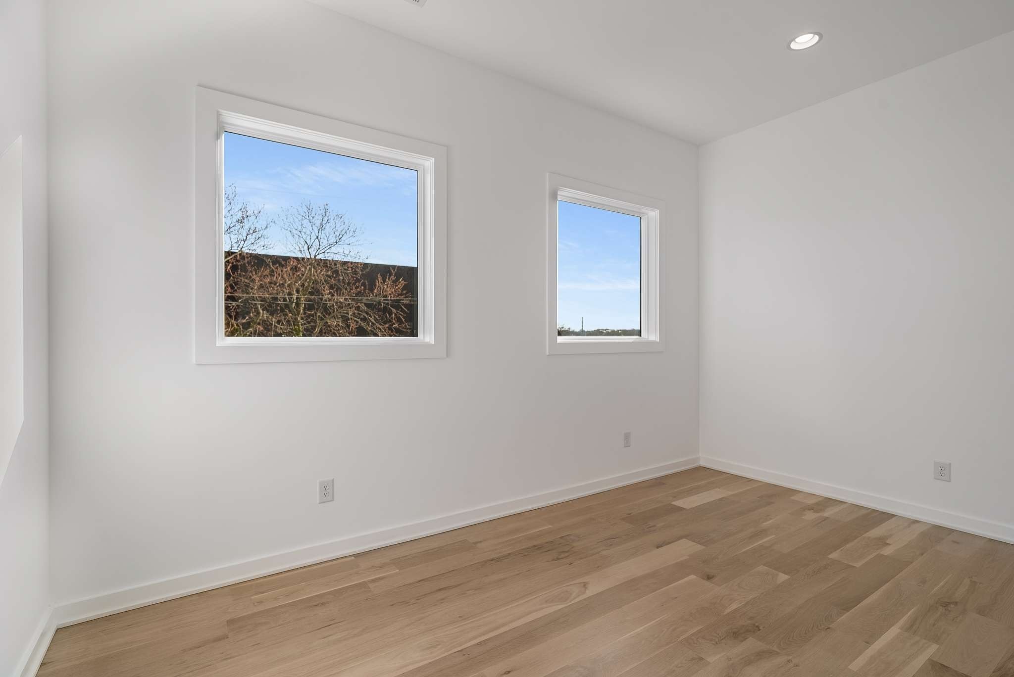 1017 12th Ave, S Unit: B