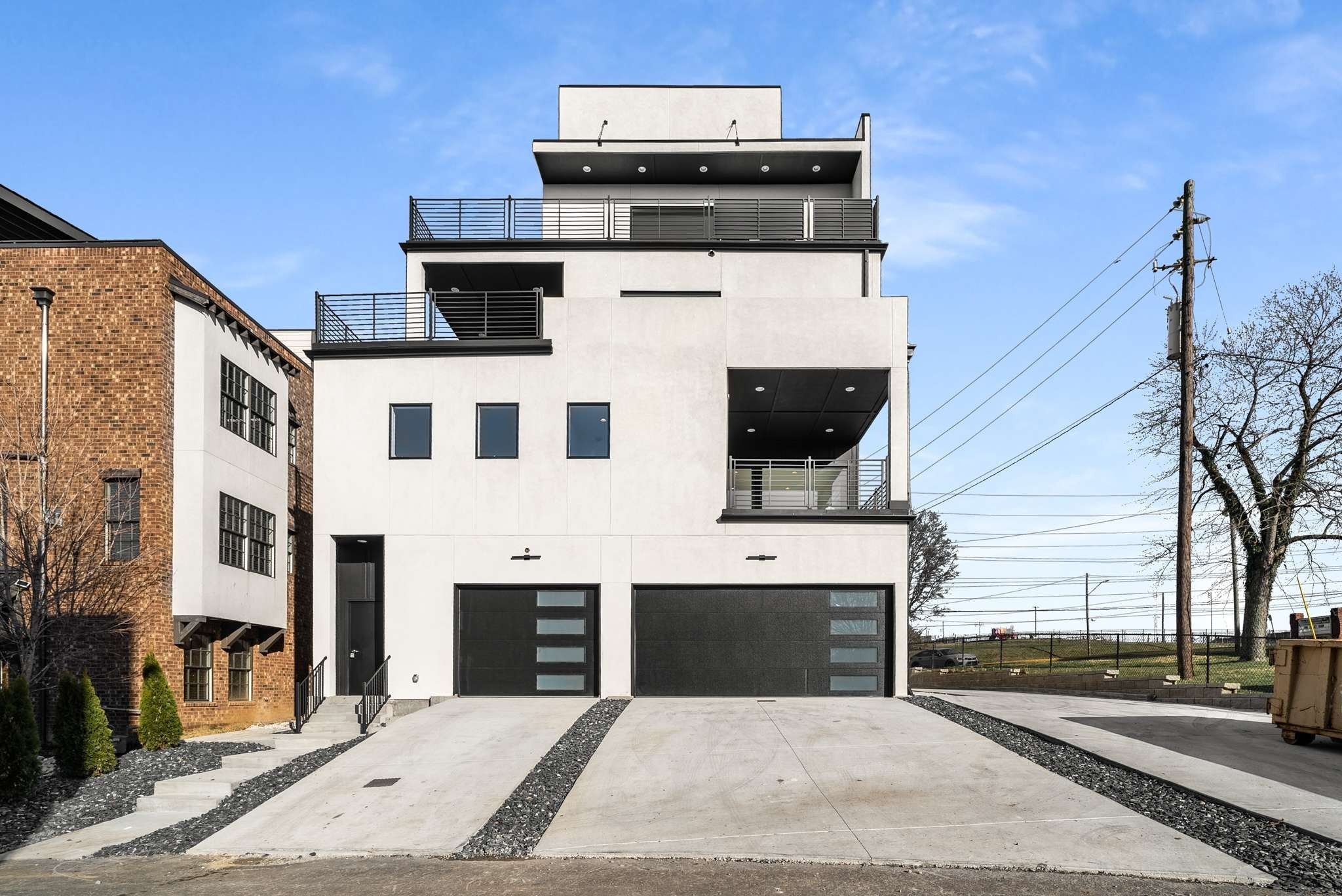 1017 12th Ave, S Unit: B