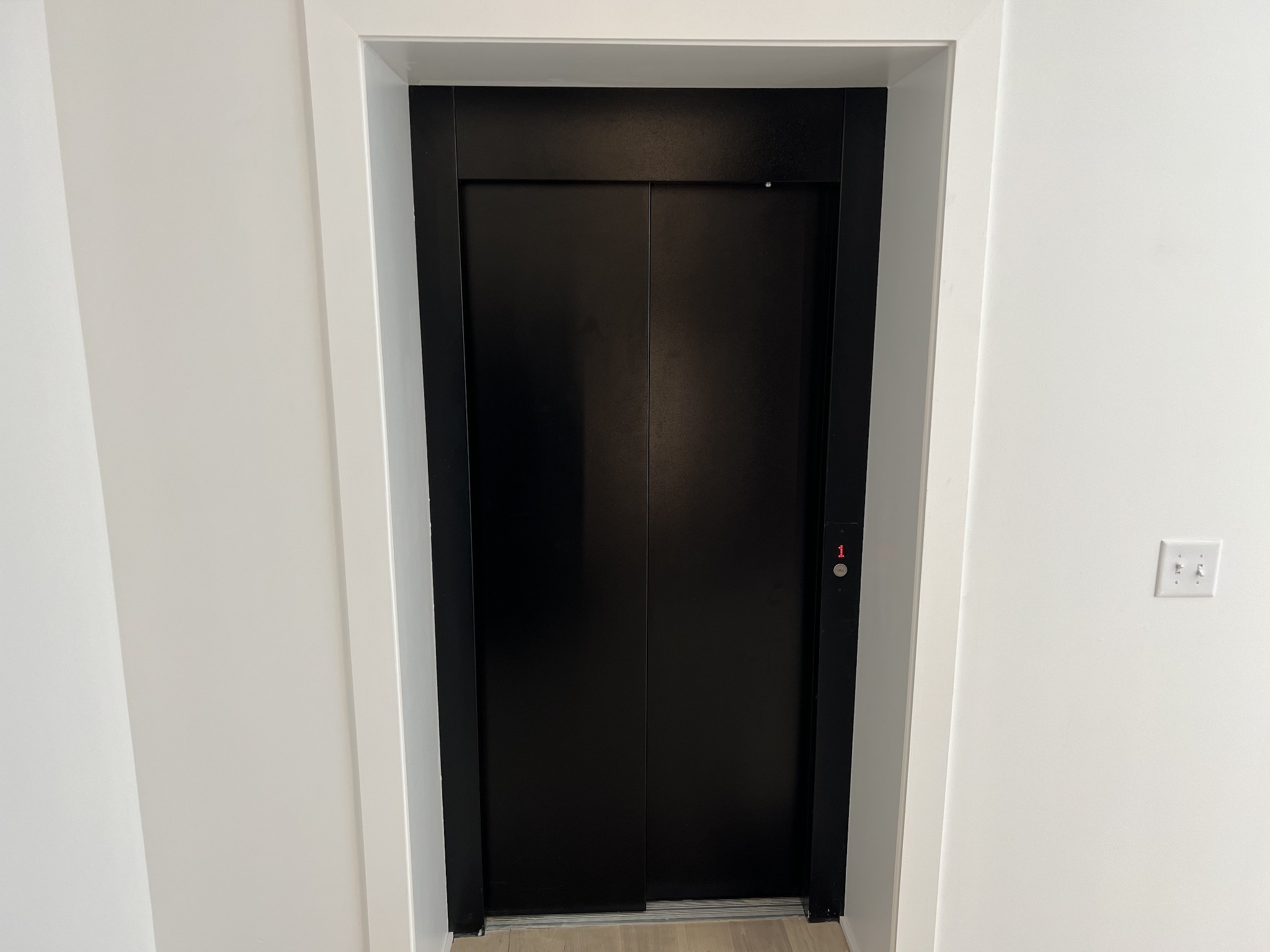 1017 12th Ave, S Unit: B