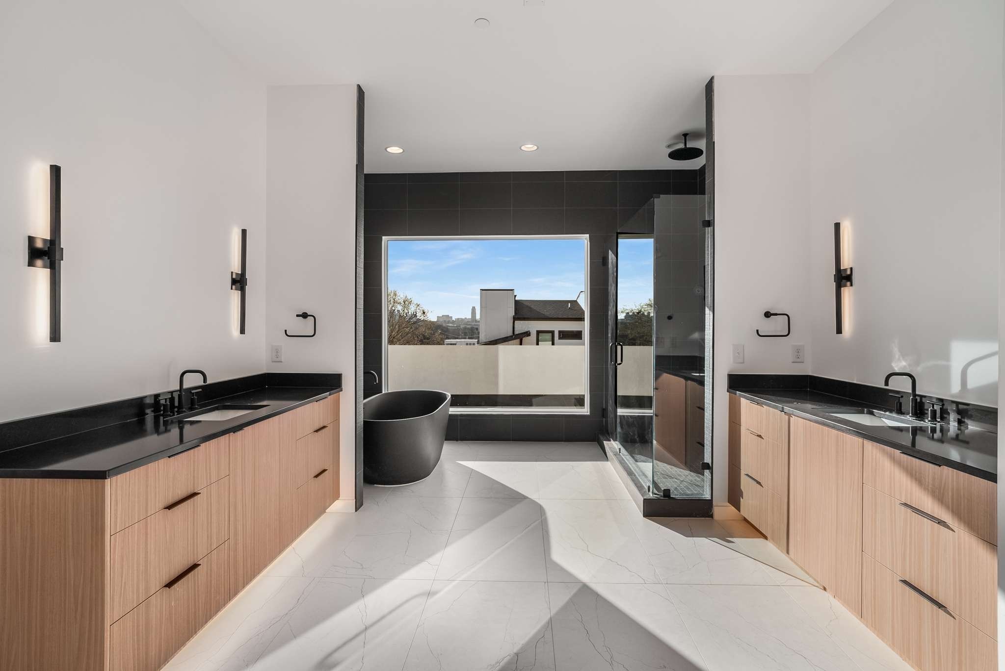 1017 12th Ave, S Unit: B