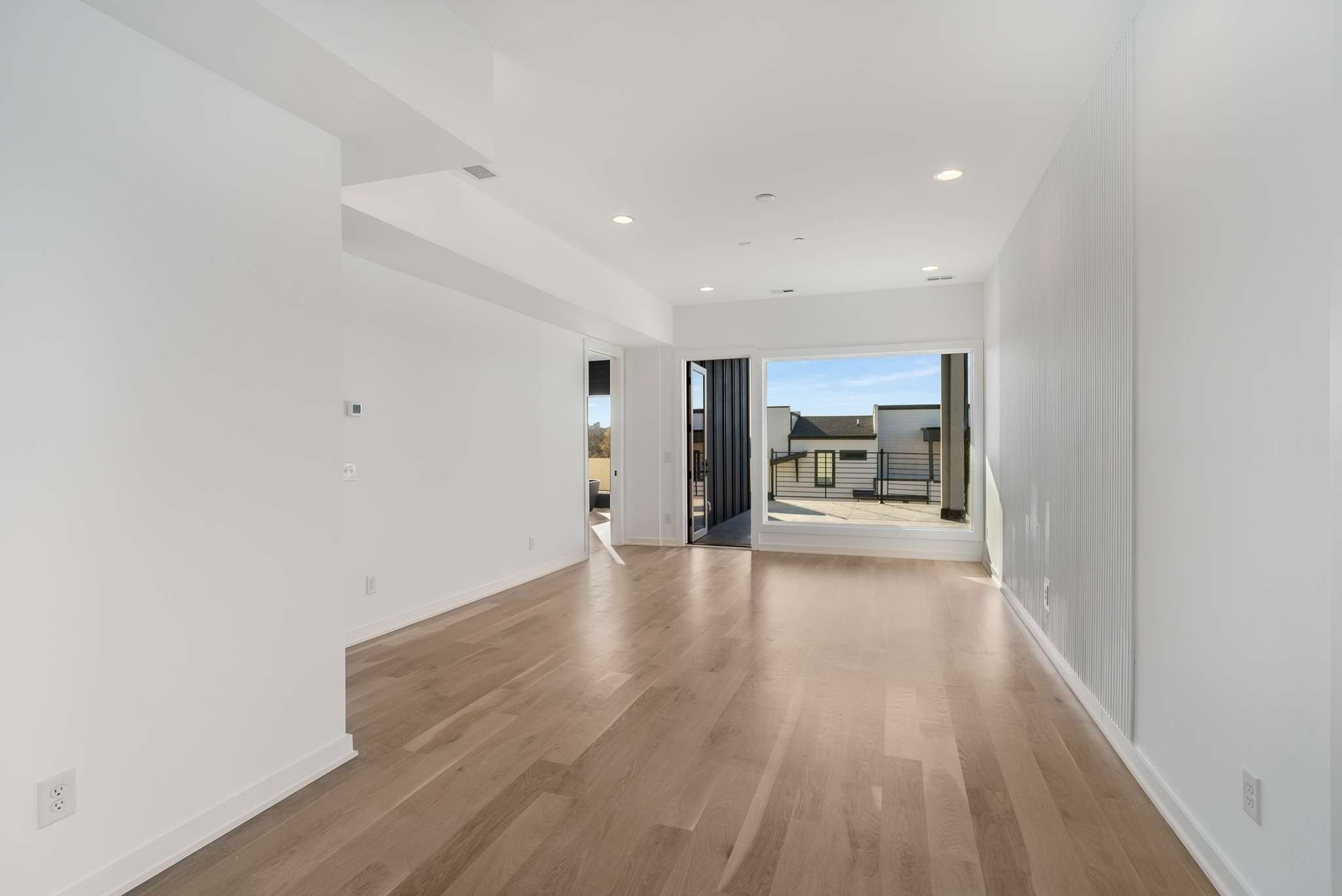 1017 12th Ave, S Unit: B