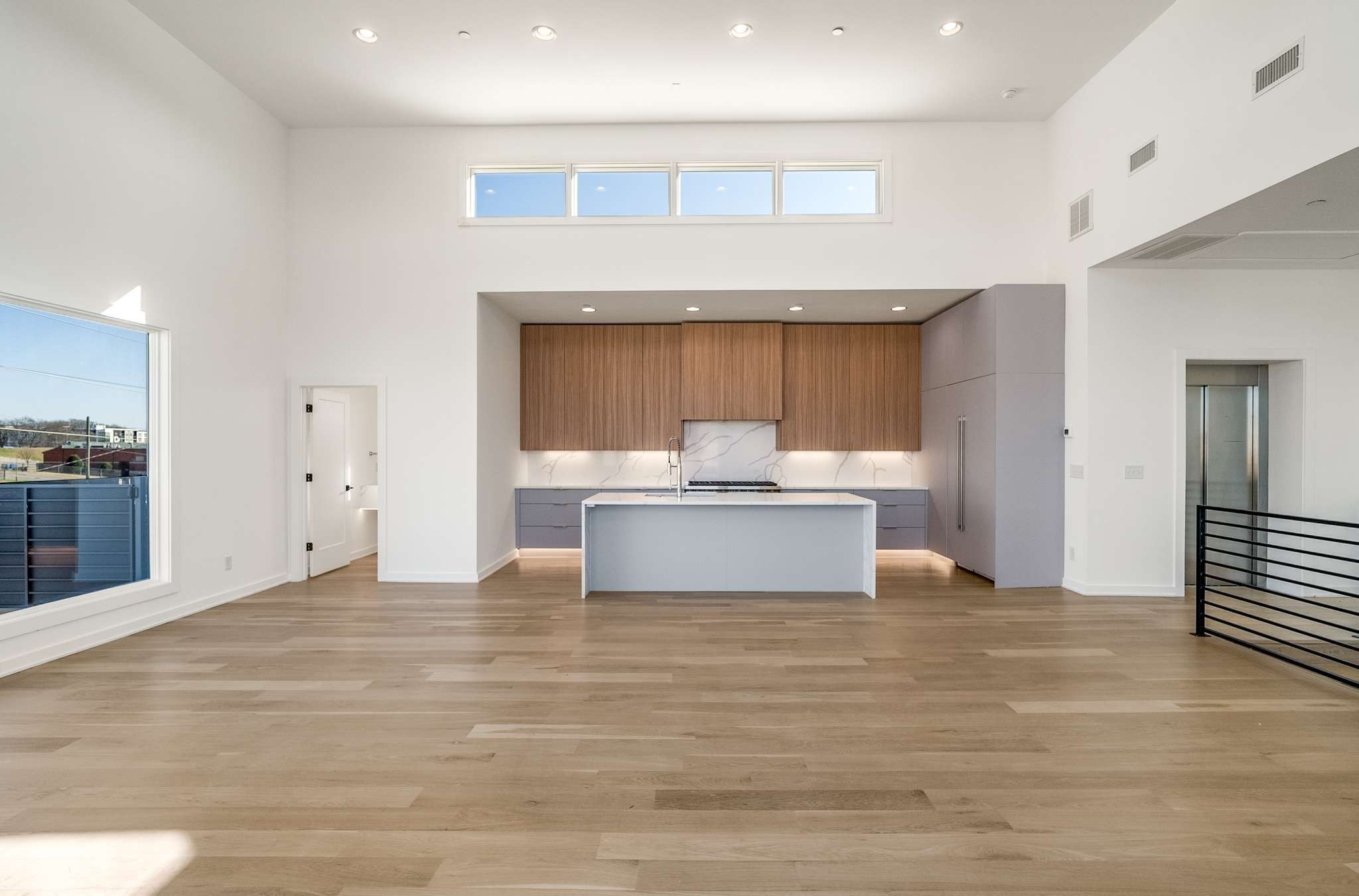 1017 12th Ave, S Unit: A