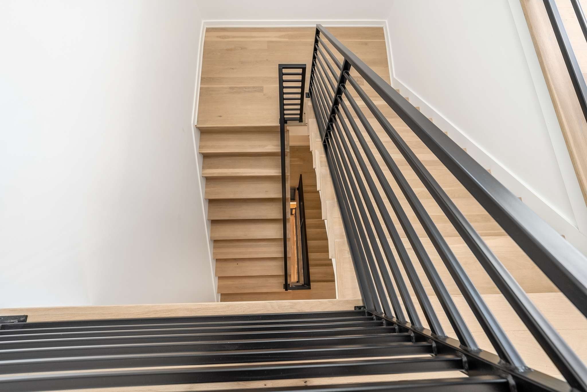 1017 12th Ave, S Unit: A