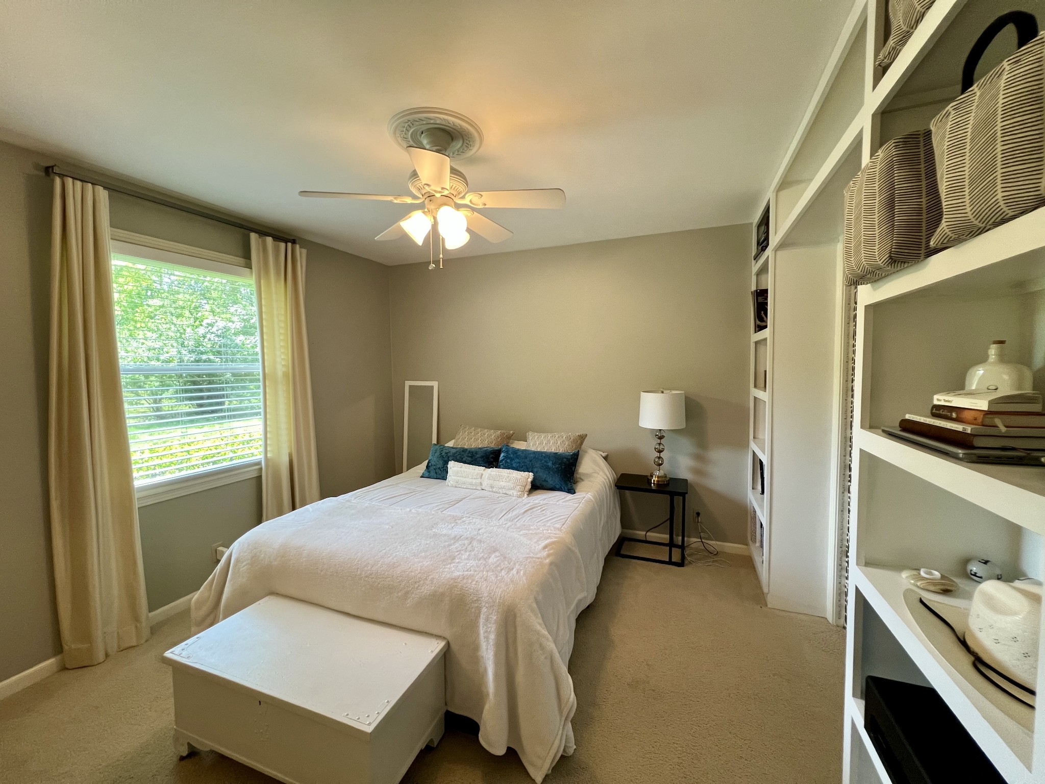 885 Holly Tree Gap Rd