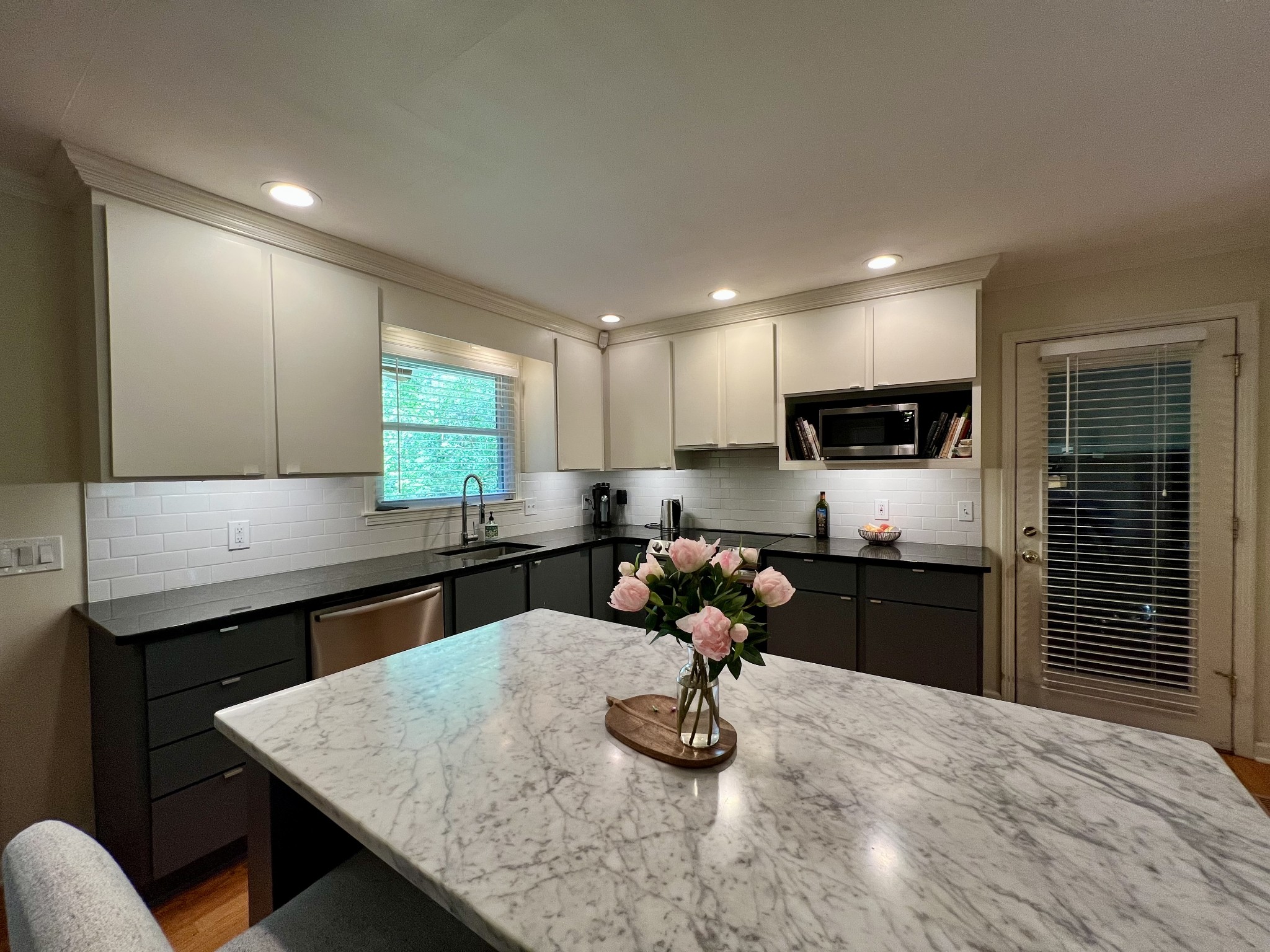 885 Holly Tree Gap Rd