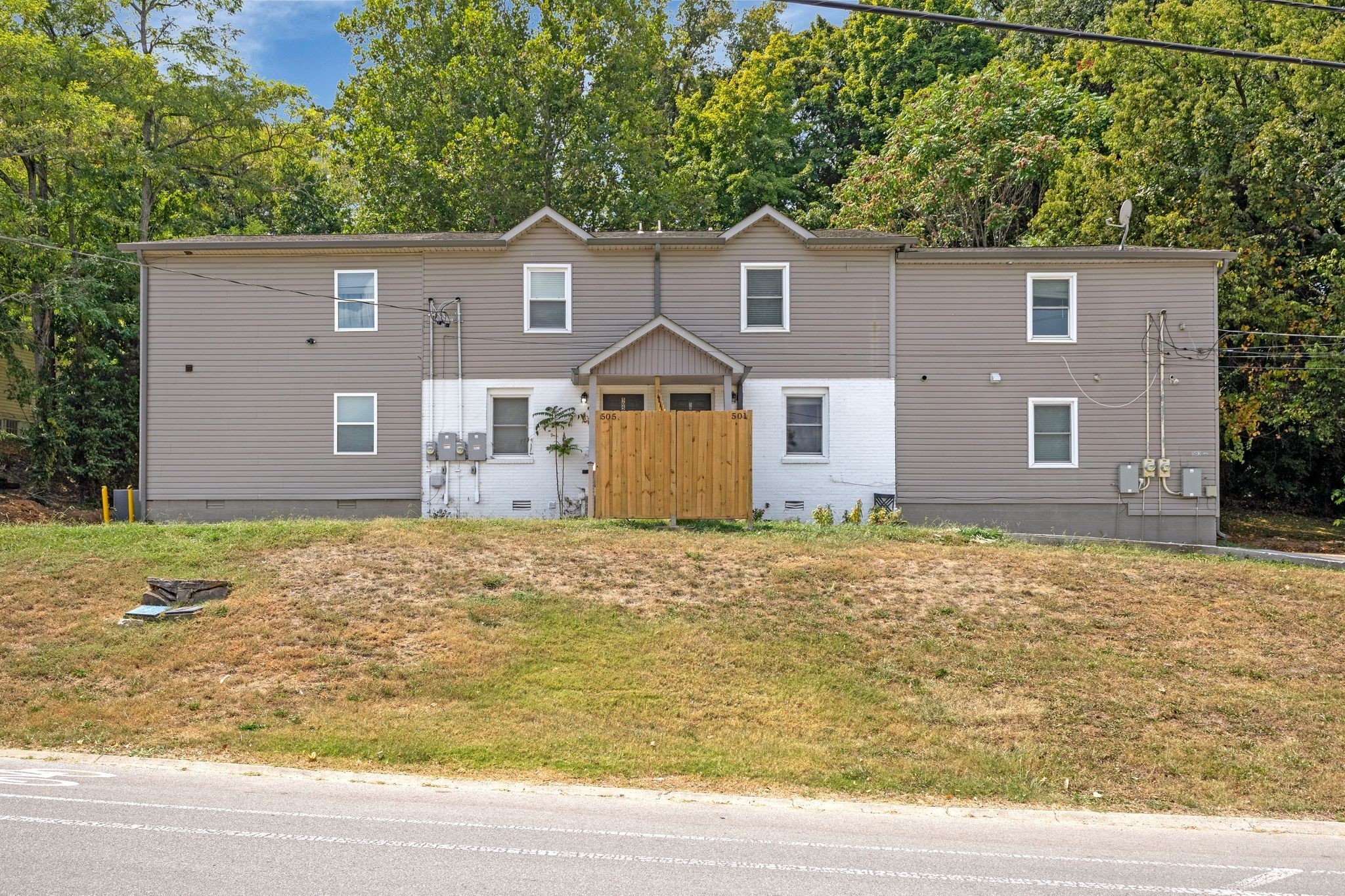 501 Cedarmont Dr