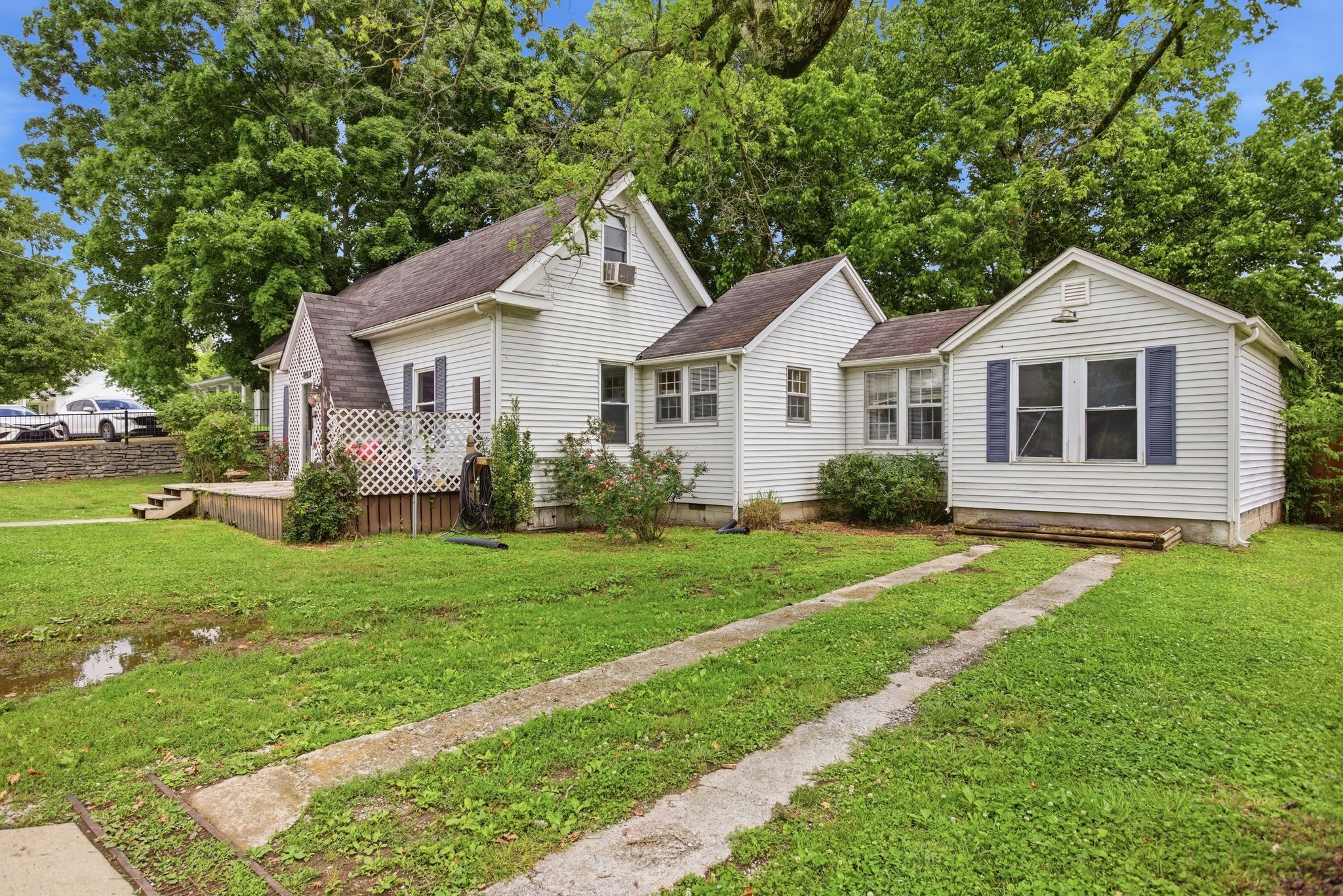 306 N Main St