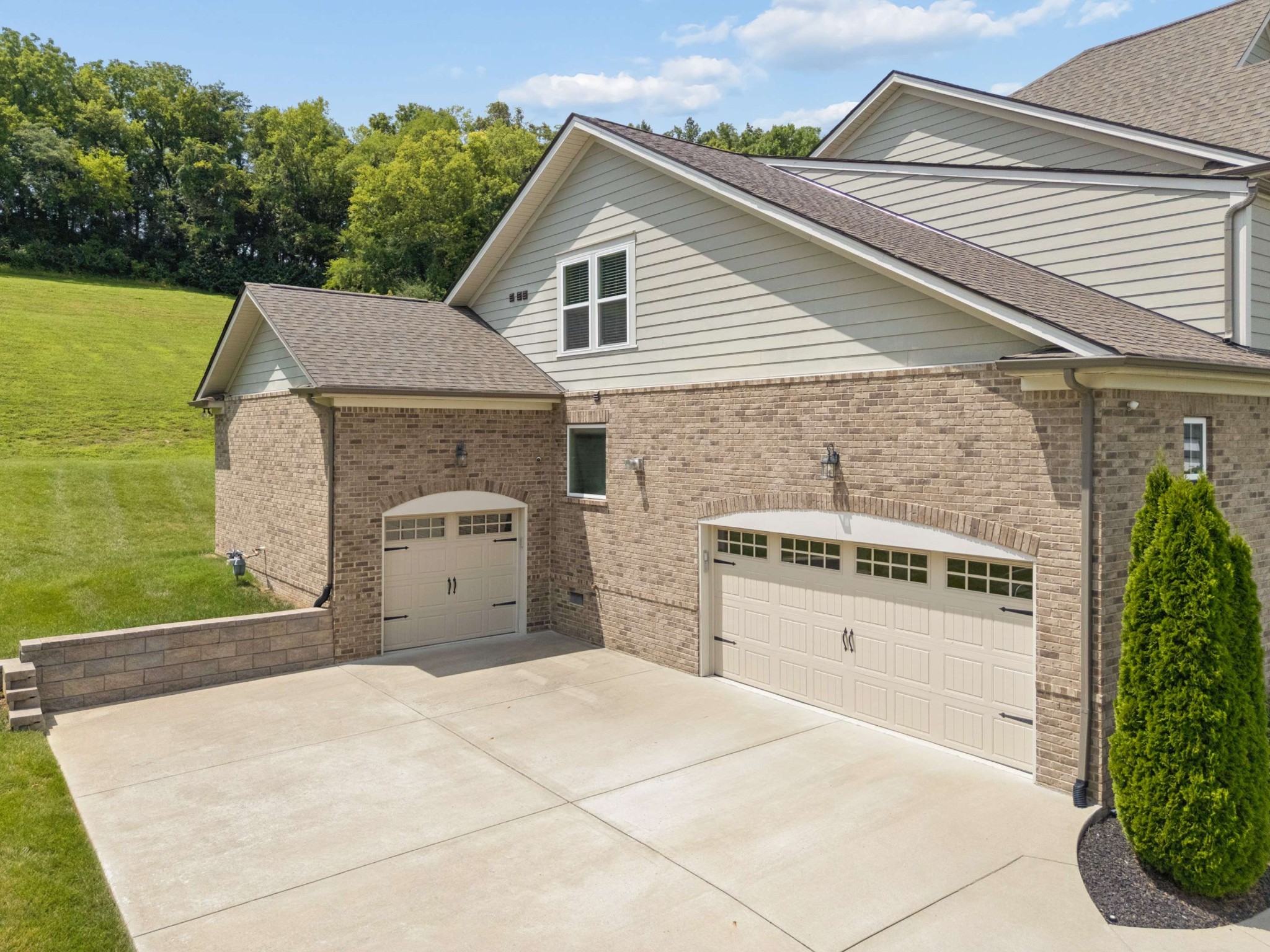 7025 Vineyard Valley Dr