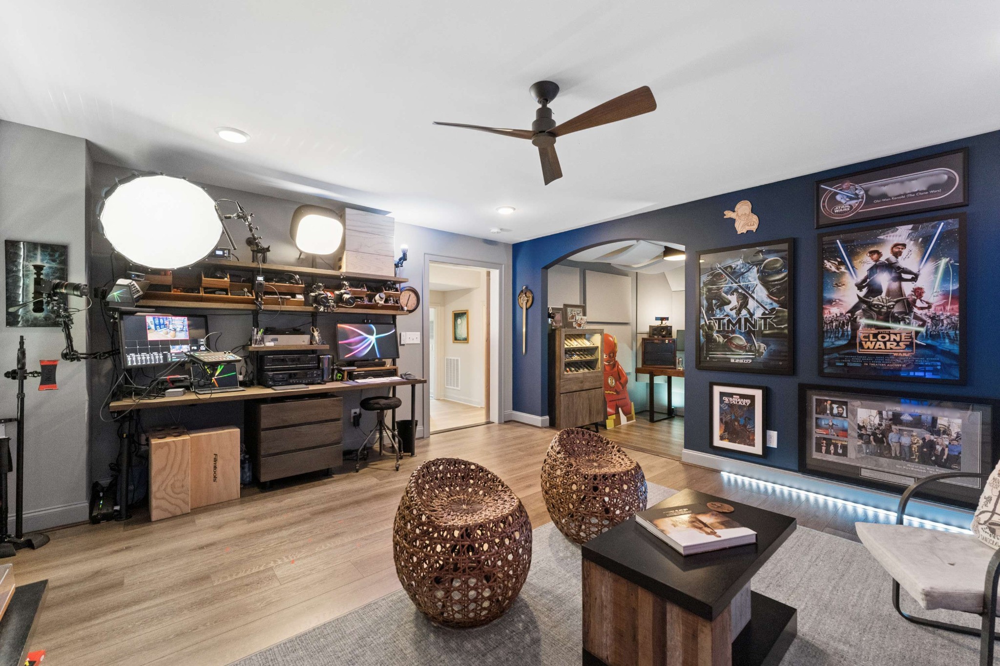 7025 Vineyard Valley Dr