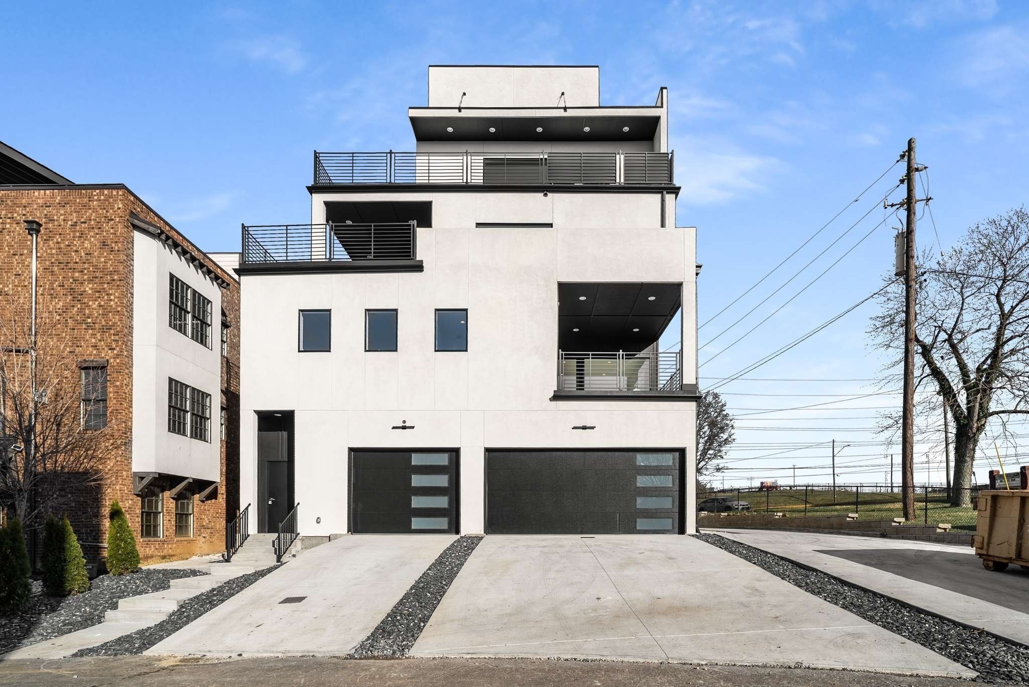 1017 12th Ave, S Unit: B