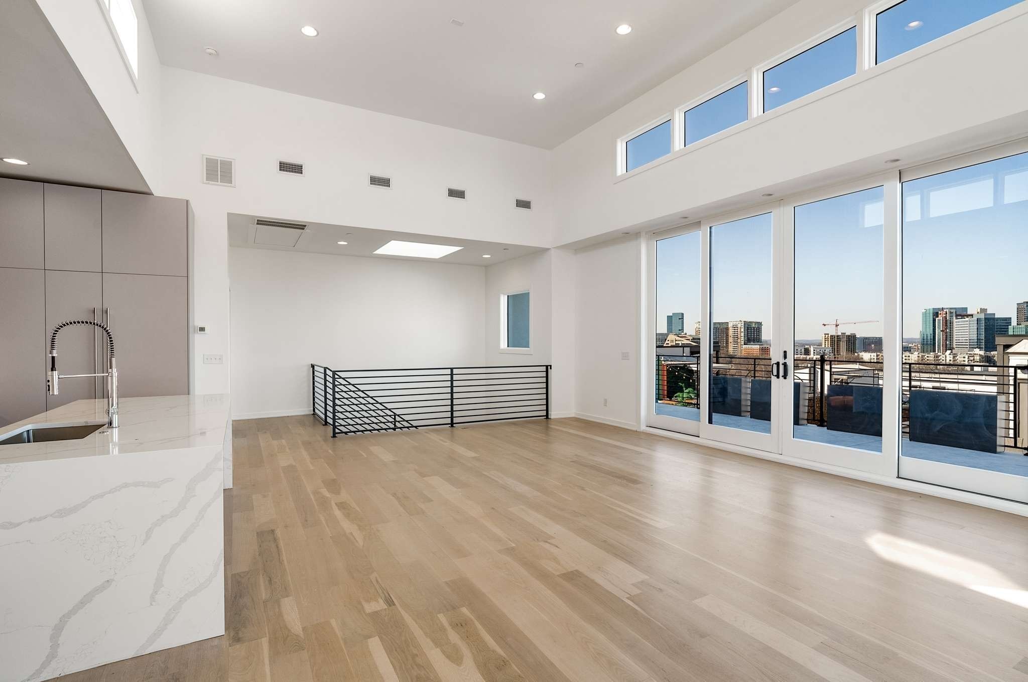 1017 12th Ave, S Unit: A