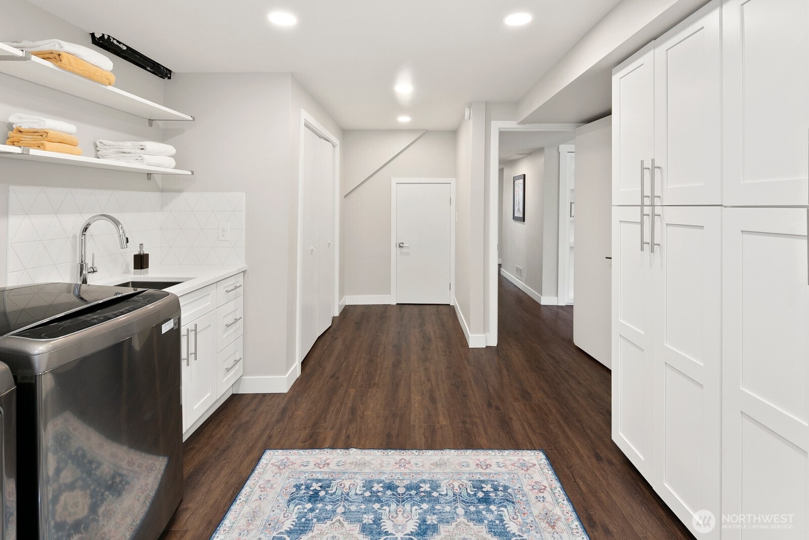 10040 35th Avenue NE