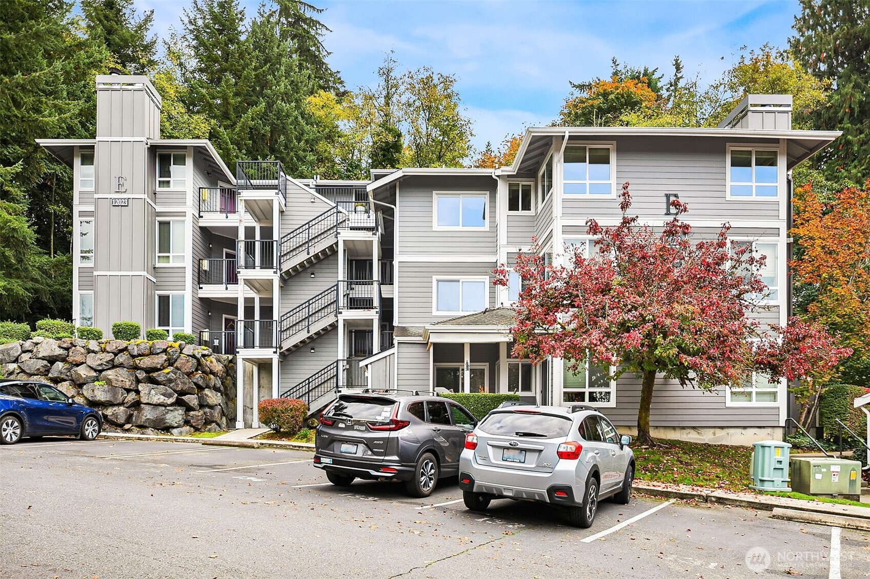 12023 NE 204th Place Unit: E303