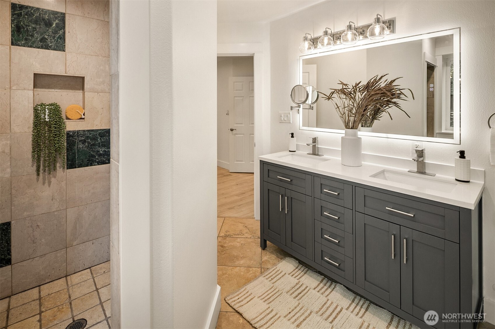 18029 24th Avenue NE