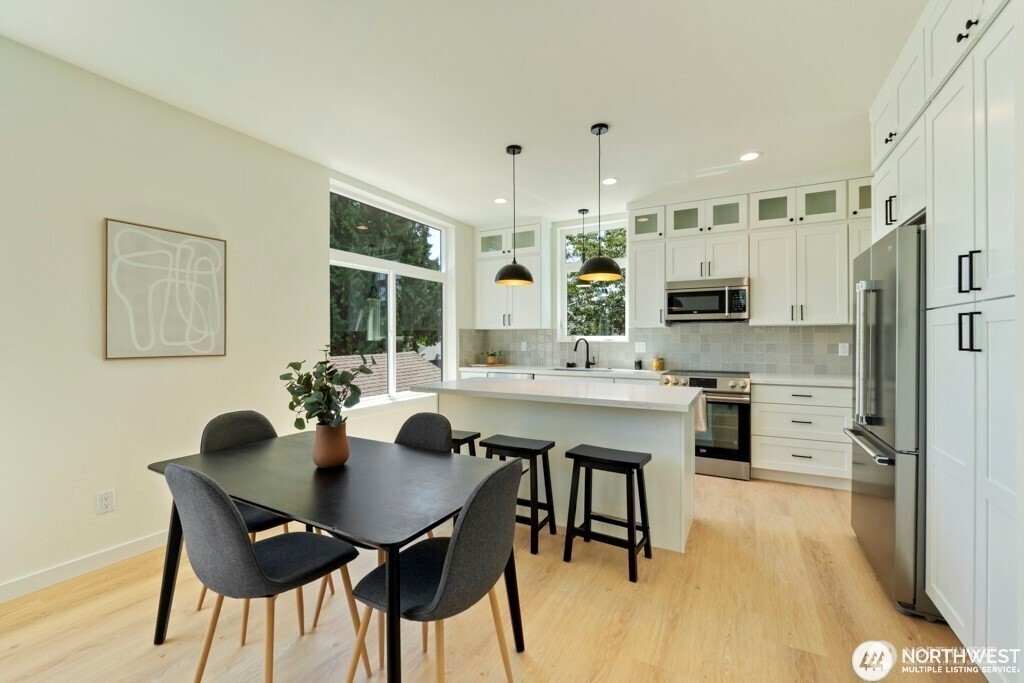 7741 15th Avenue NE Unit: A