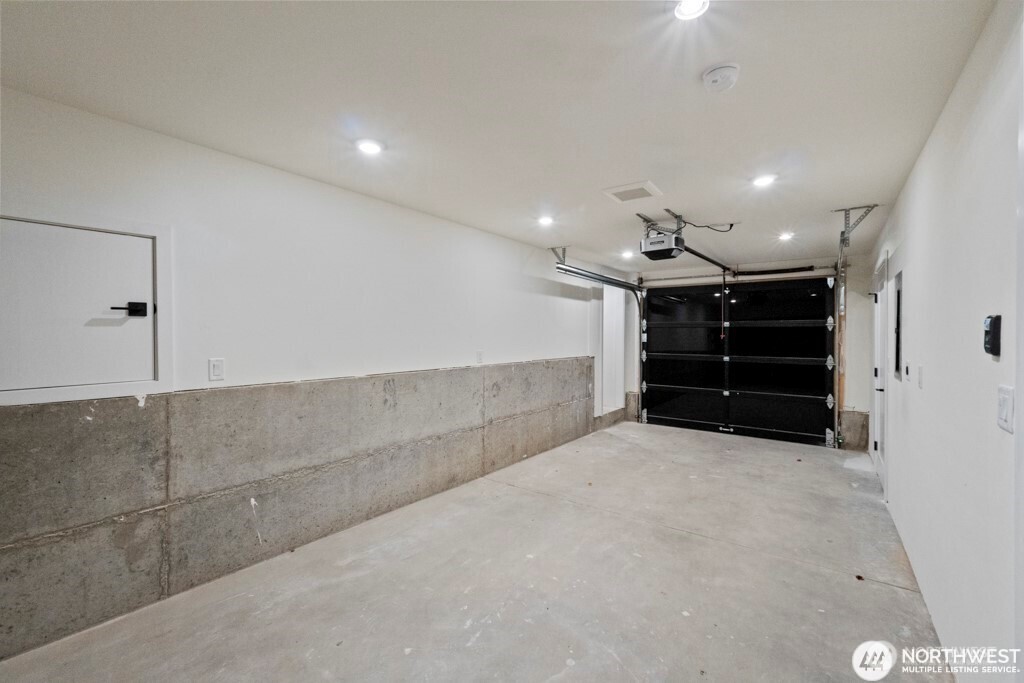 7741 15th Avenue NE Unit: A