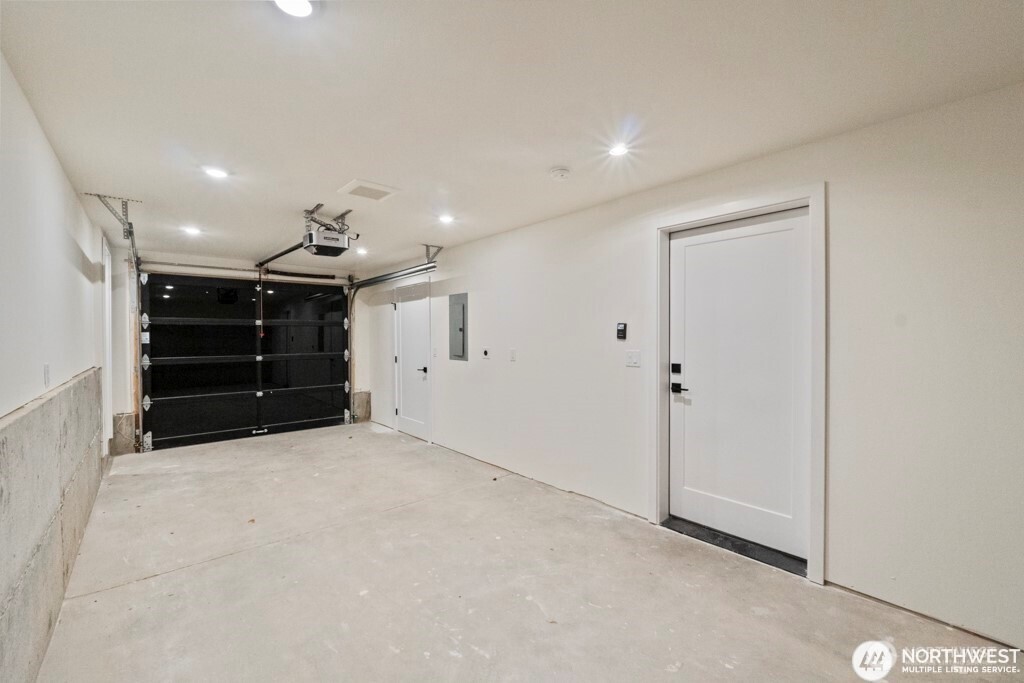 7741 15th Avenue NE Unit: A