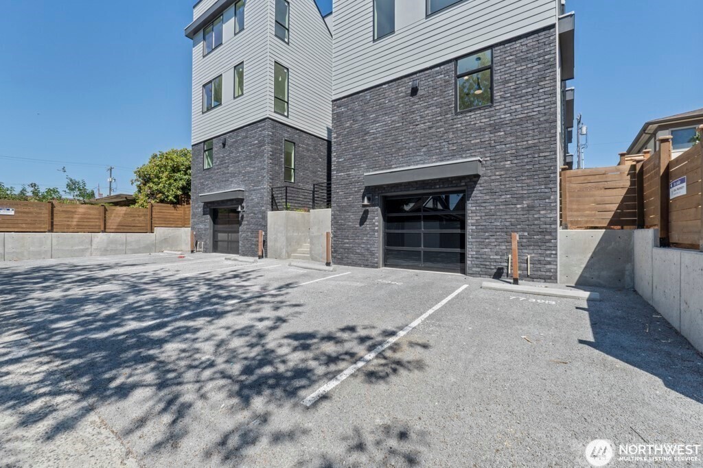 7741 15th Avenue NE Unit: A