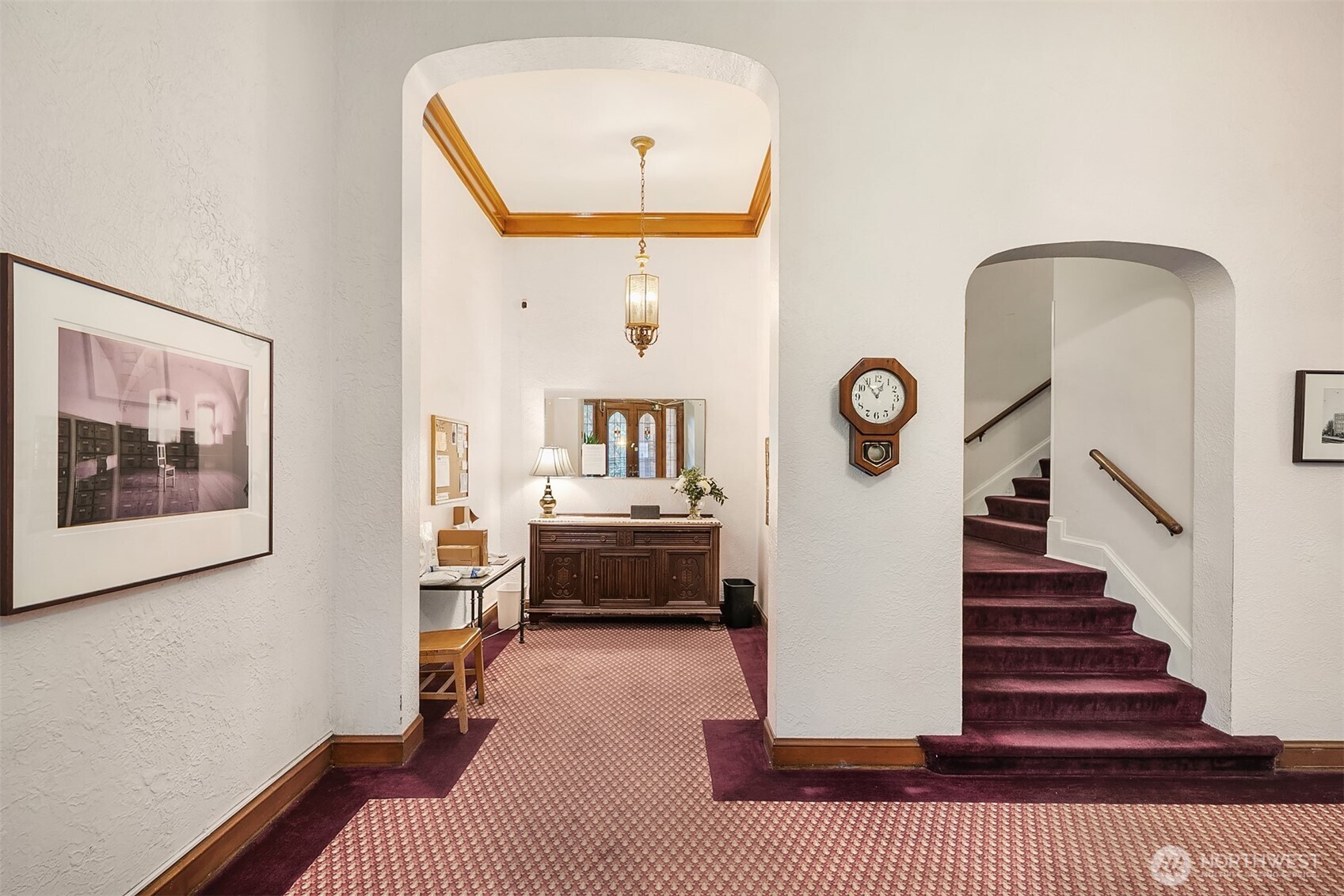 5810 Cowen Place NE Unit: 106