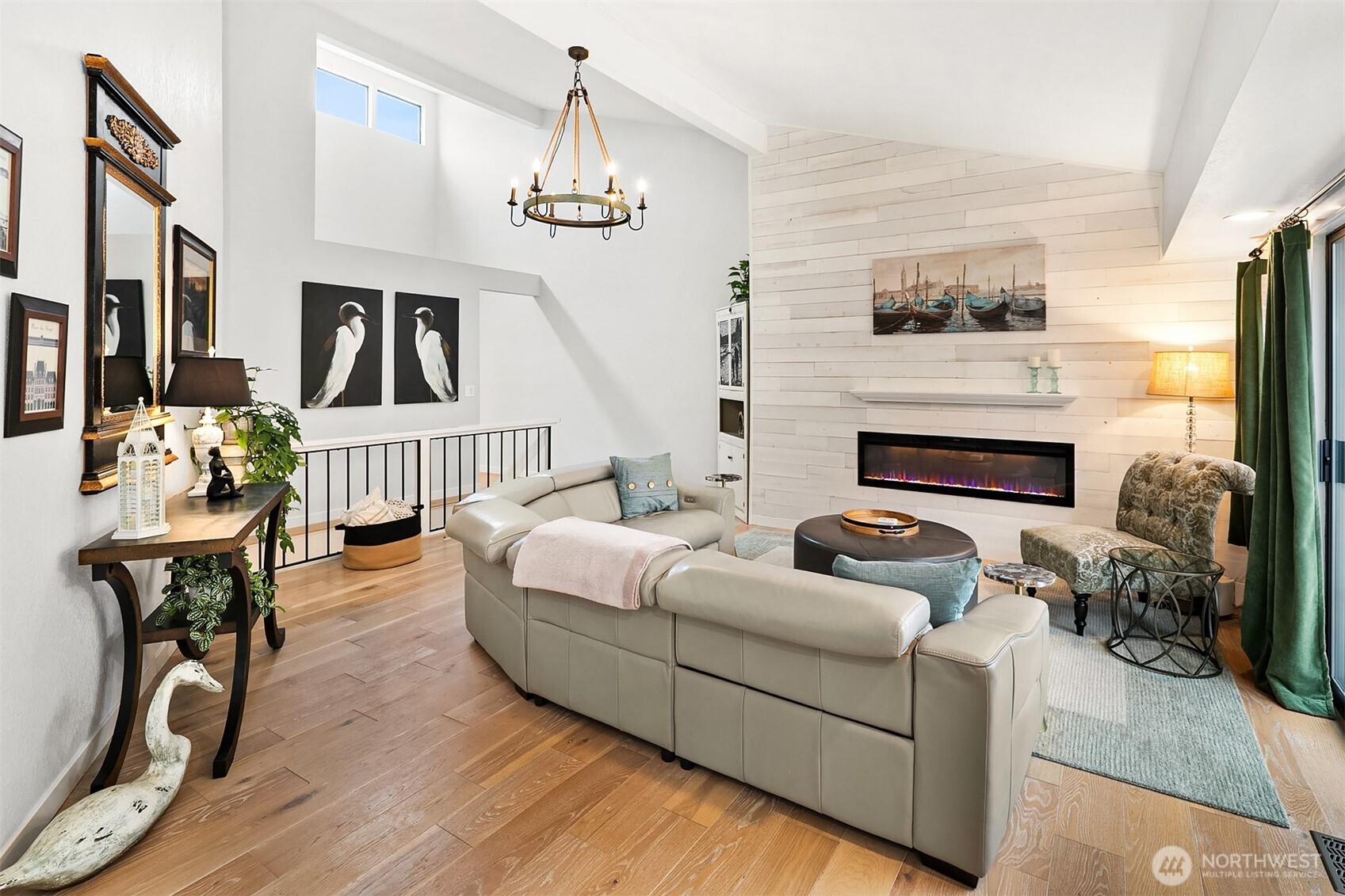 15000 Village Green Drive Unit: 22