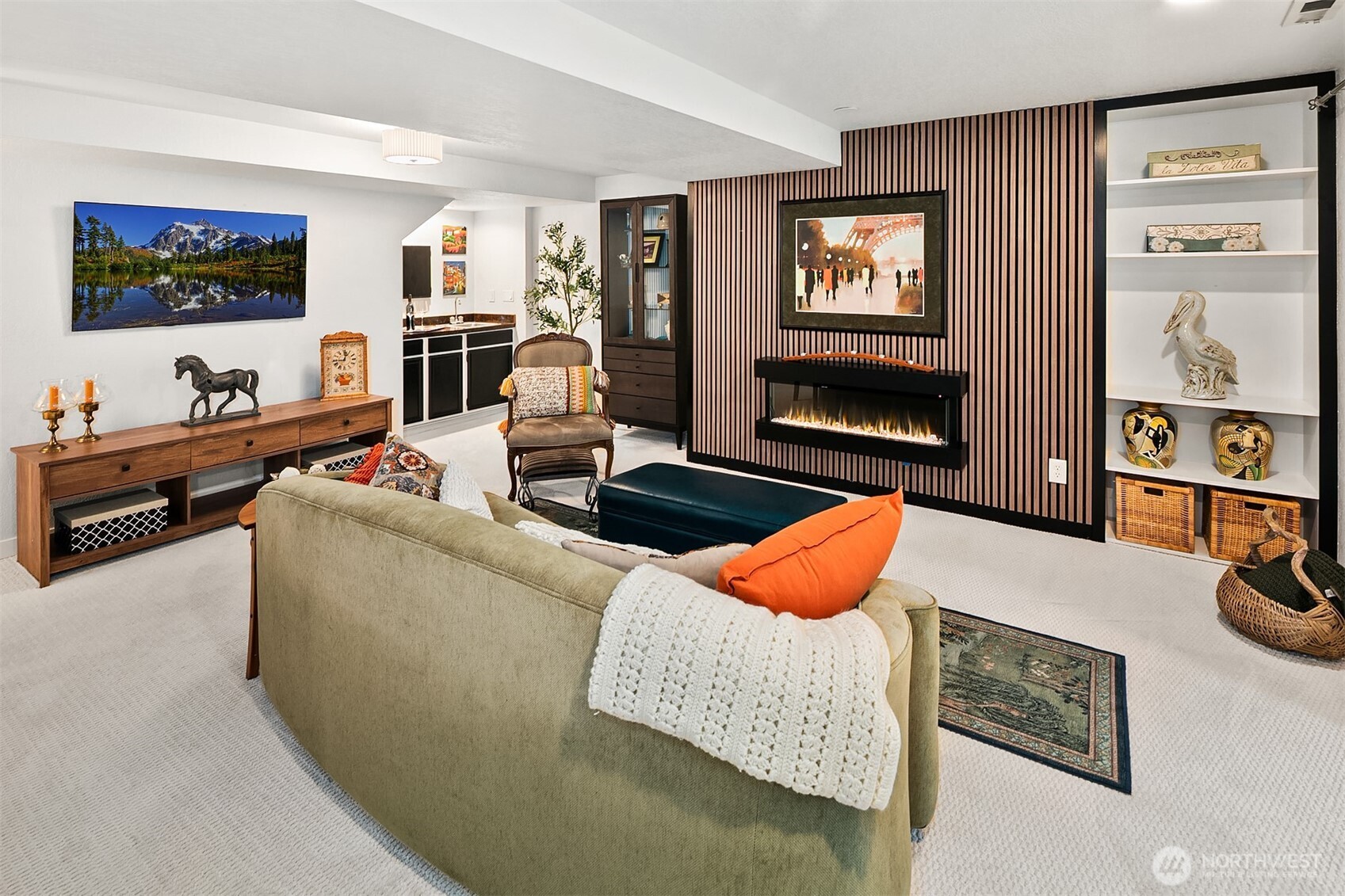 15000 Village Green Drive Unit: 22