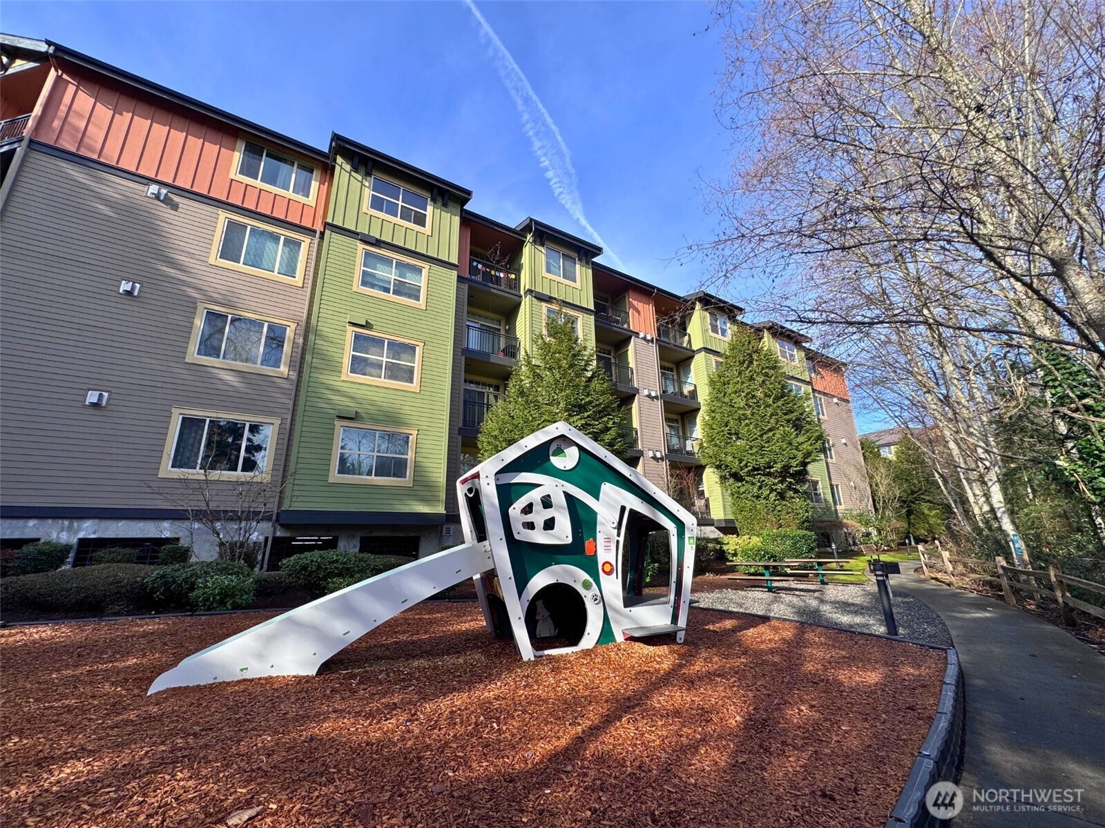 15700 116th Ave NE Unit: 204