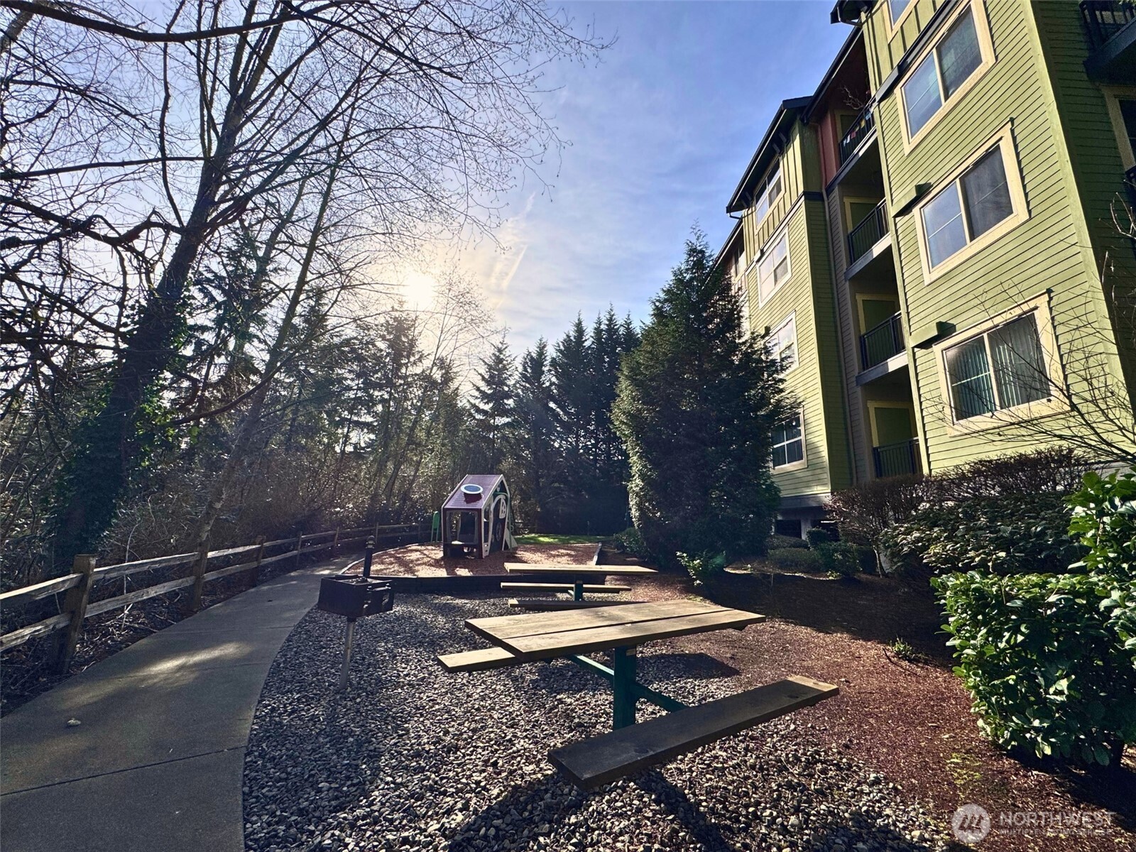15700 116th Ave NE Unit: 204