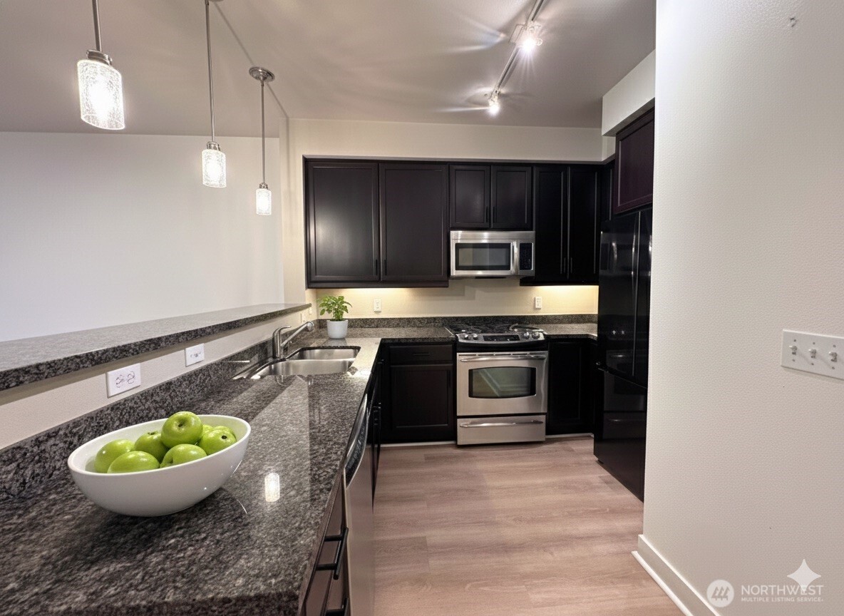 15700 116th Ave NE Unit: 204
