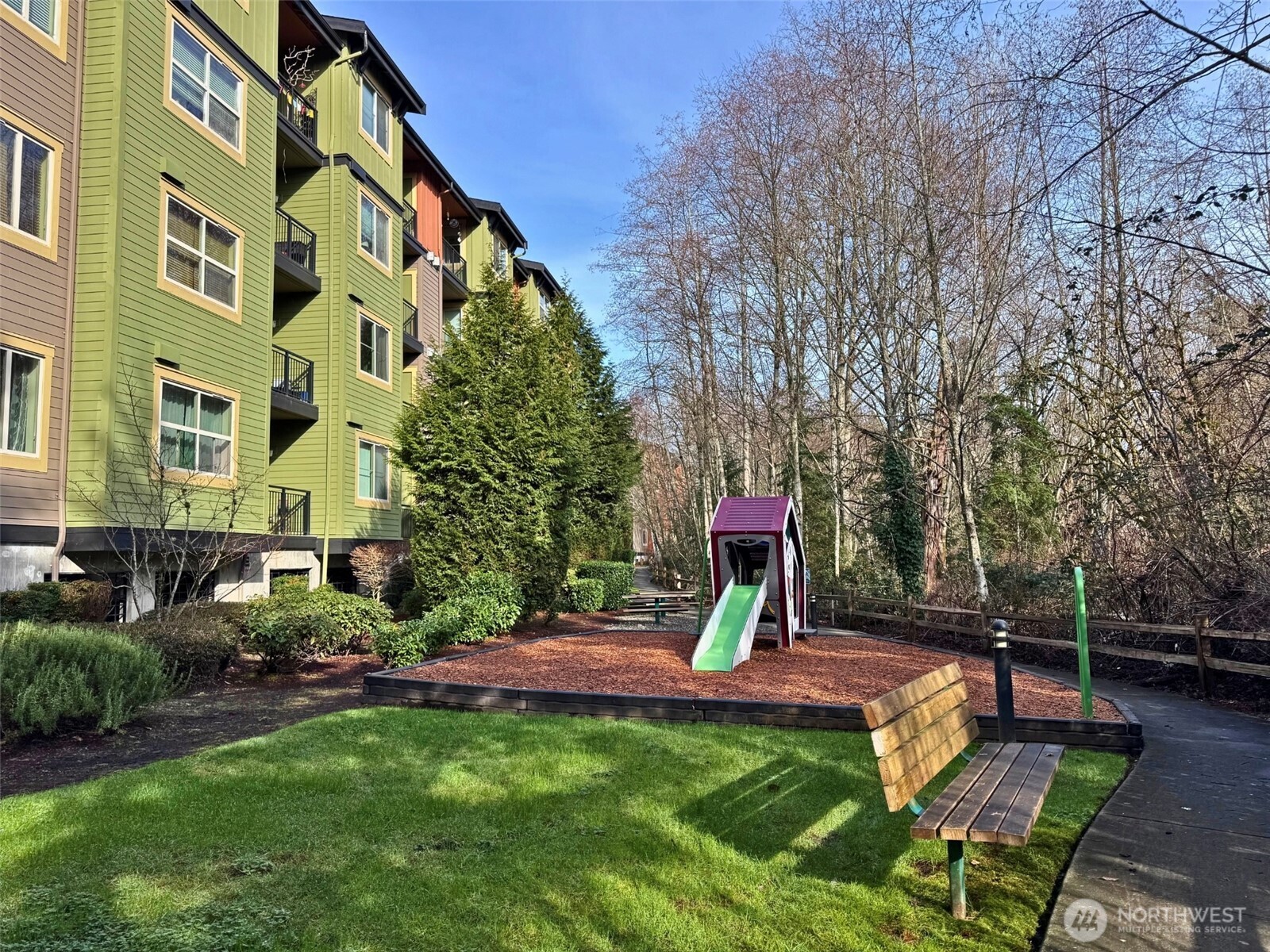 15700 116th Ave NE Unit: 204