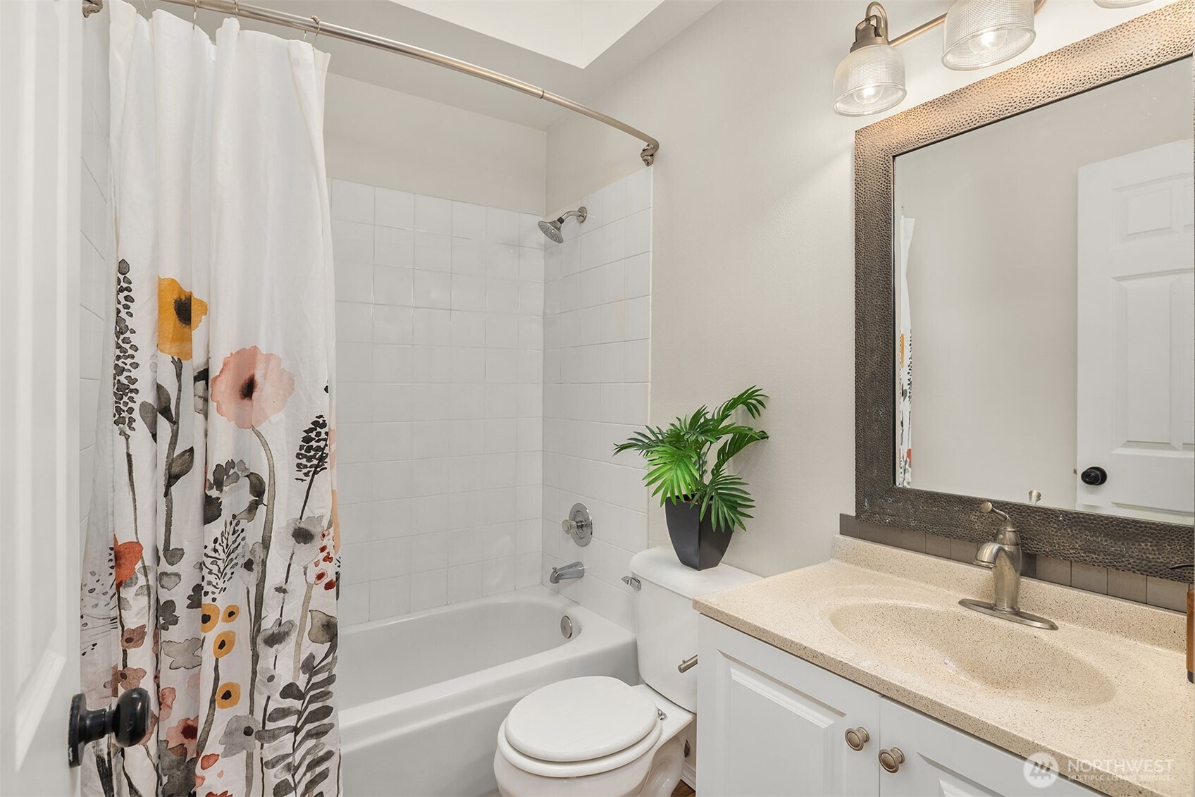 9253 Fremont Avenue N