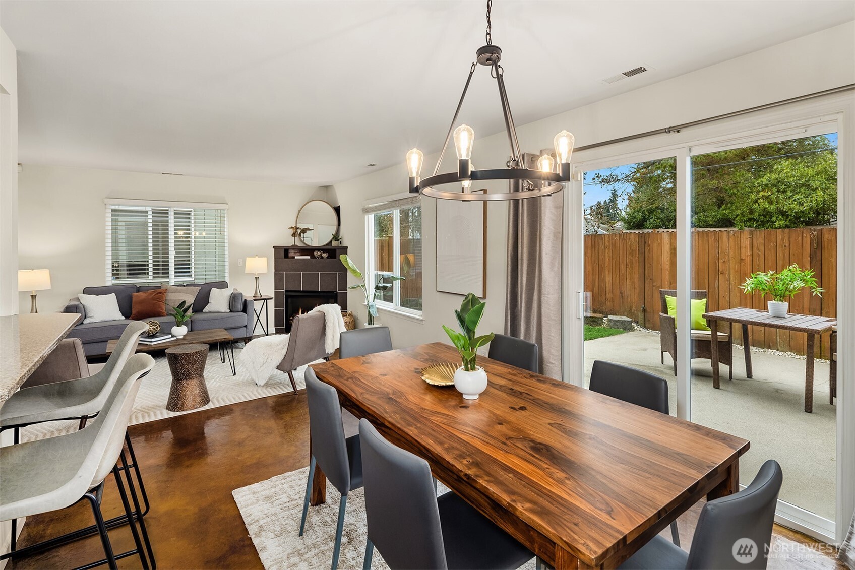 9253 Fremont Avenue N