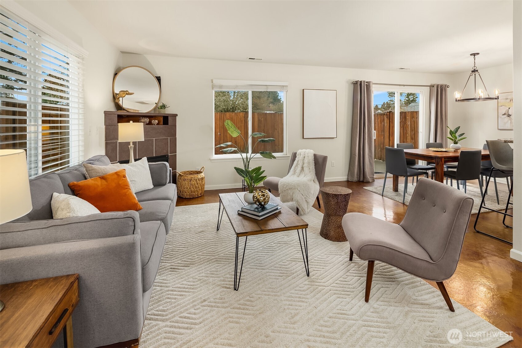 9253 Fremont Avenue N