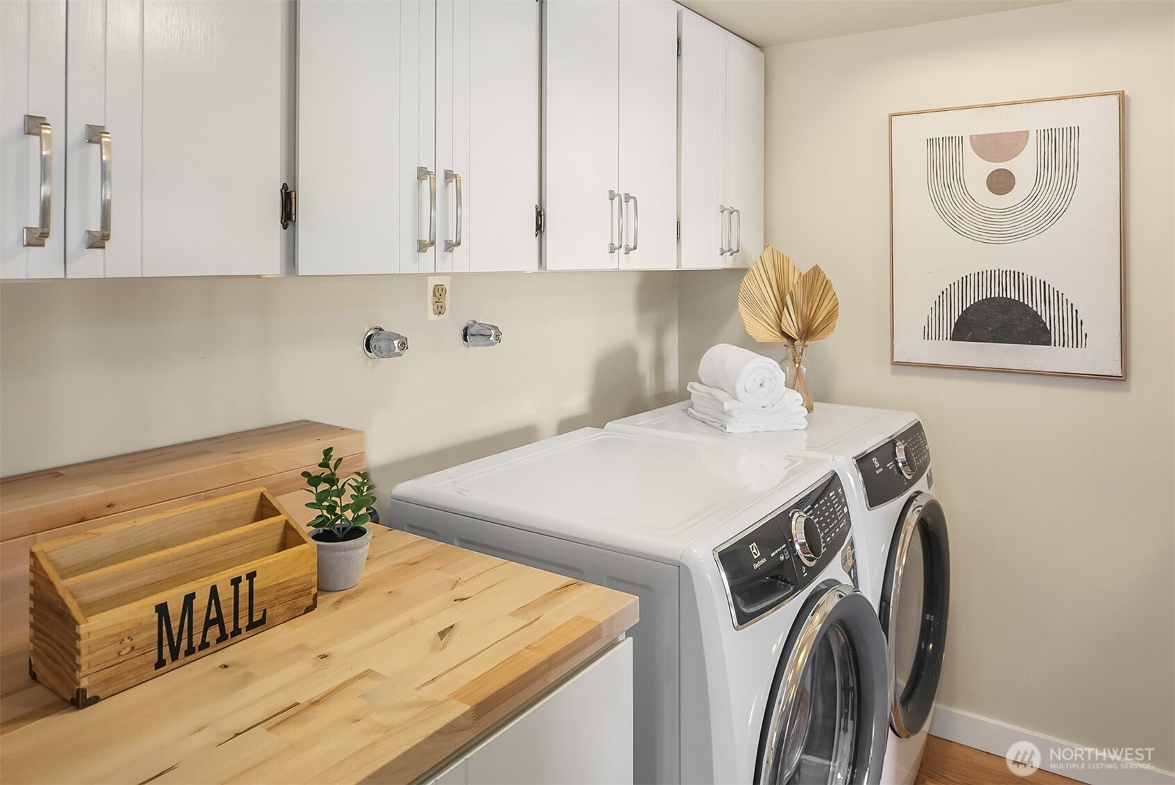 8001 Sand Point Way NE Unit: C47