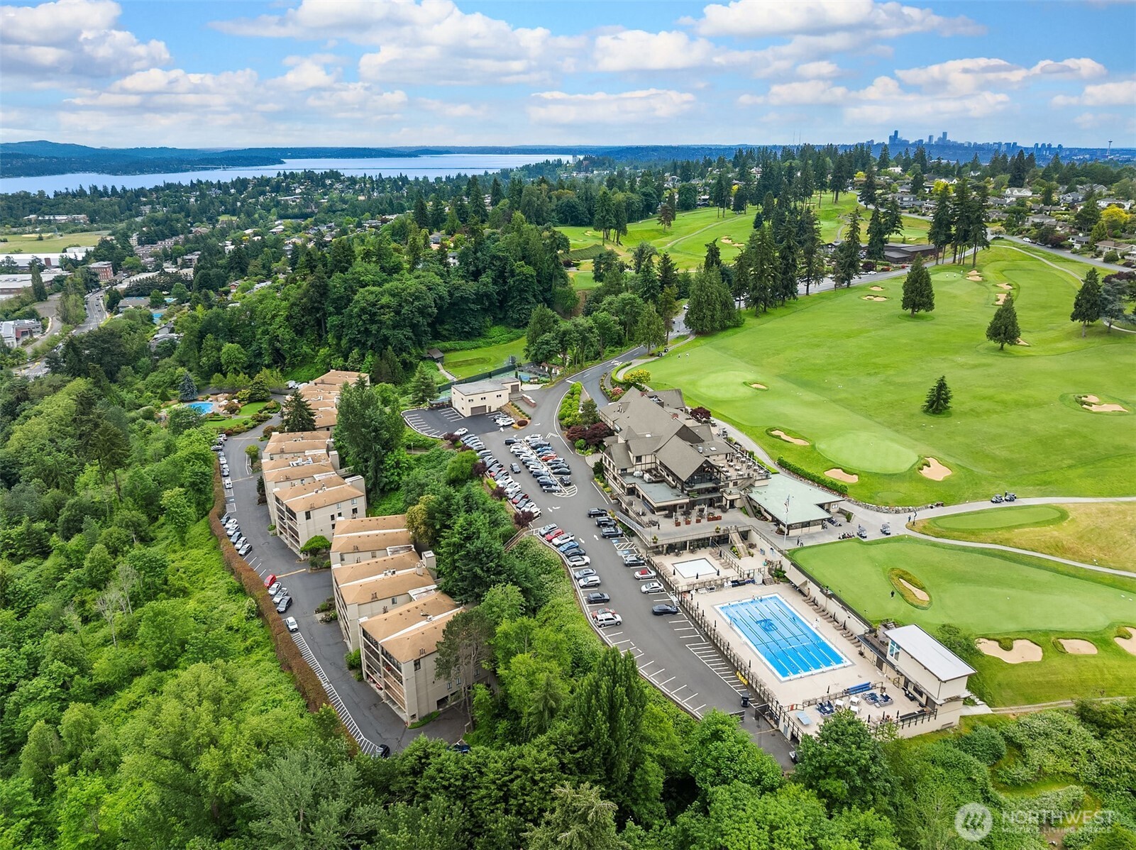 8001 Sand Point Way NE Unit: C47
