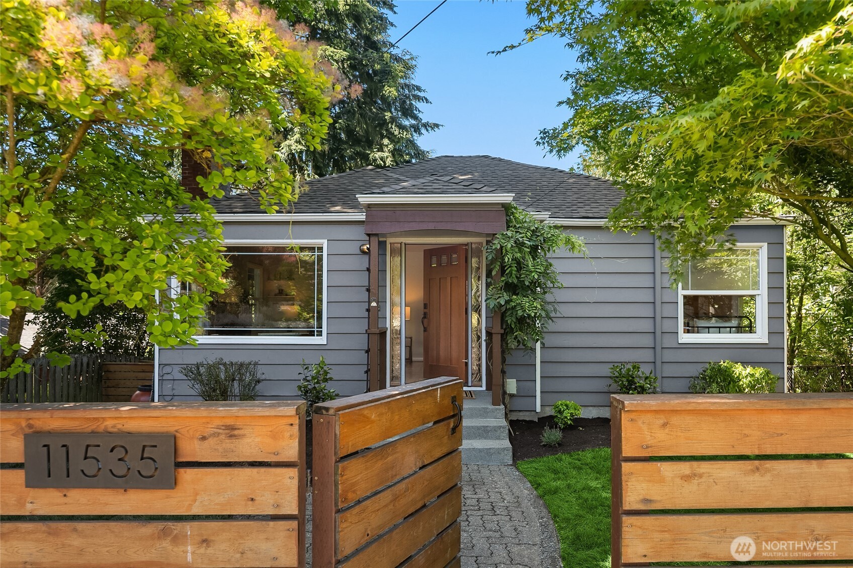 11535 40th Avenue NE
