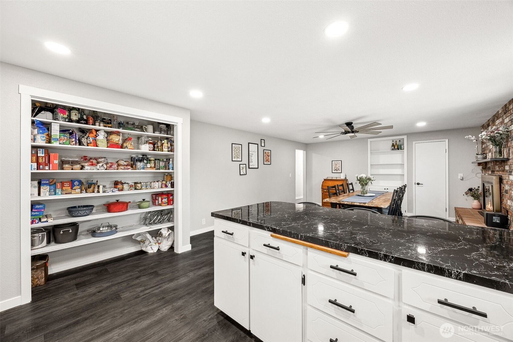 1005 17th Street NW