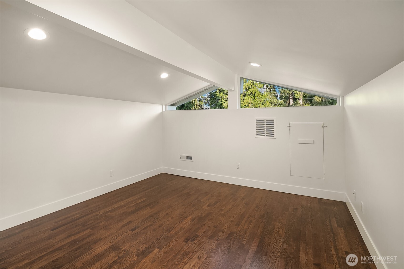 20204 45th Drive SE
