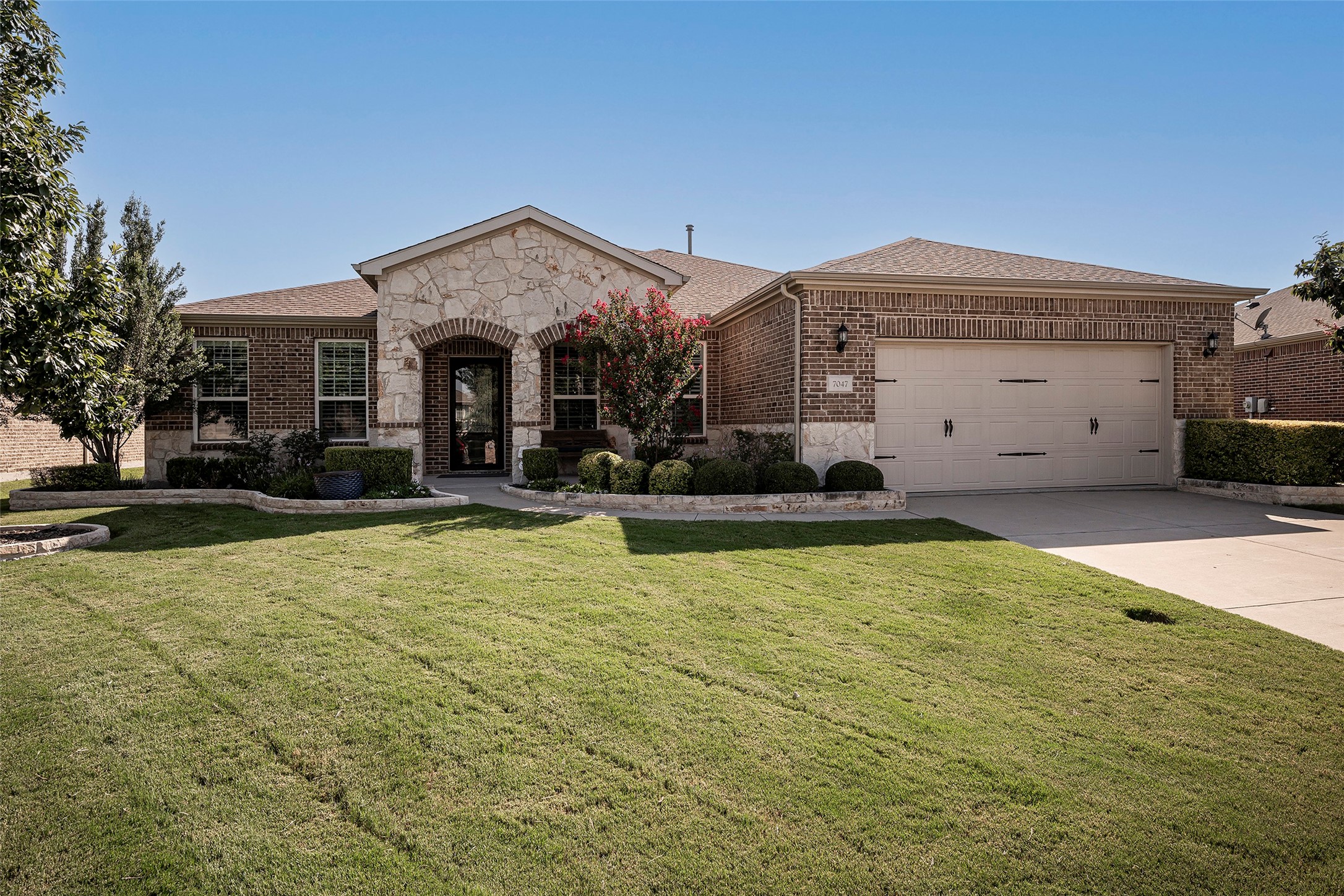 7047 Kenway Drive