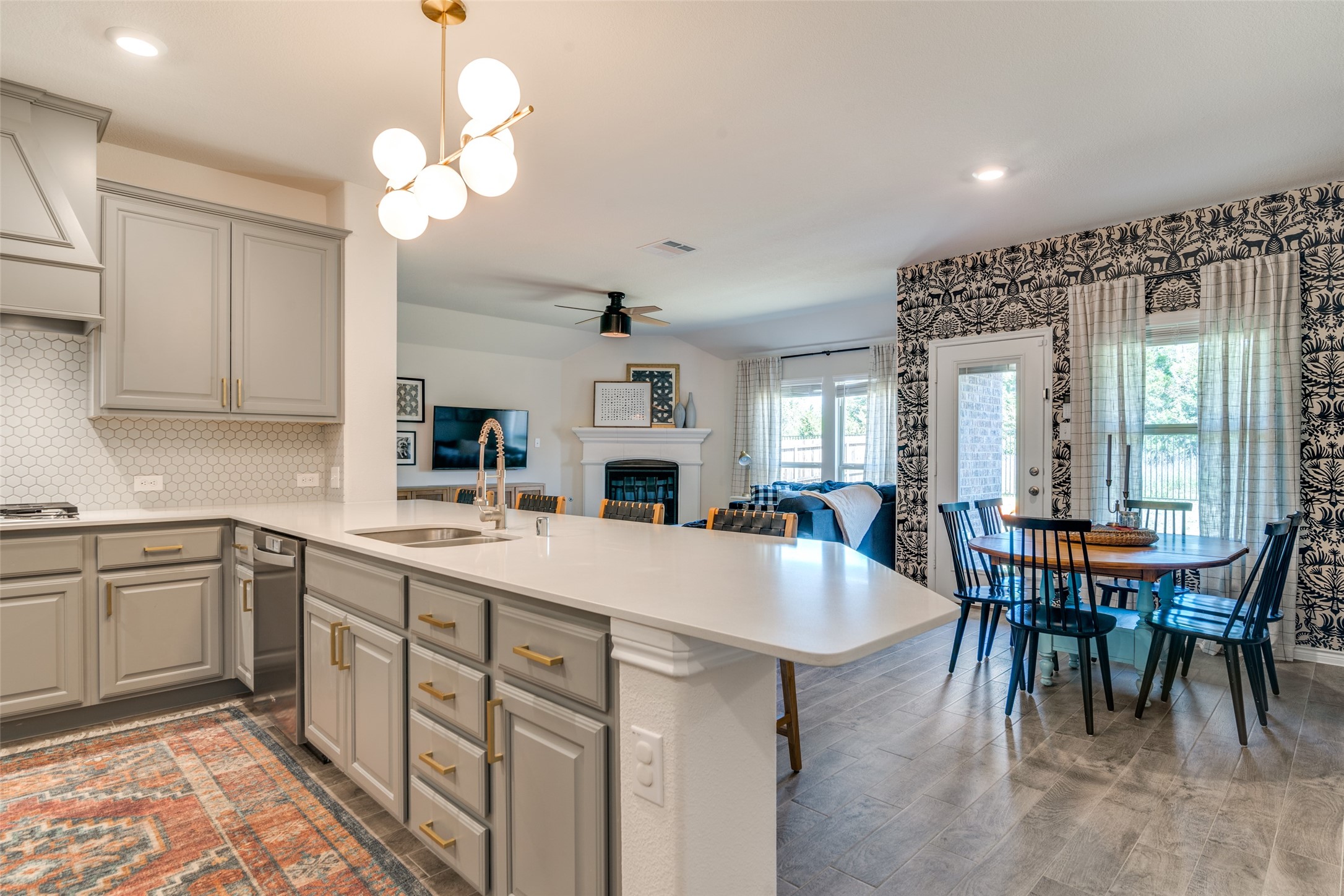 3948 Sidney Lane