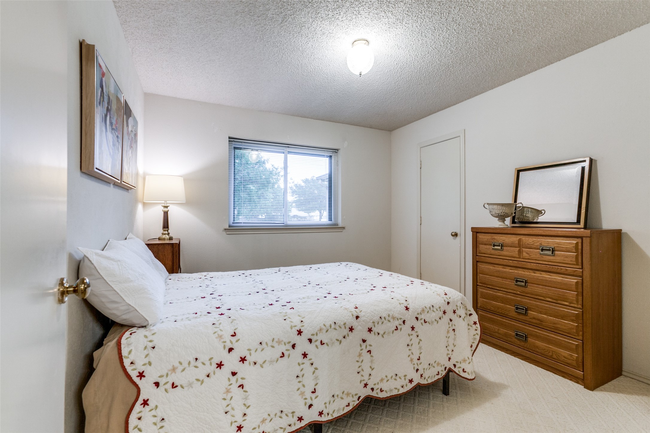 2710 Laurel Oaks Drive