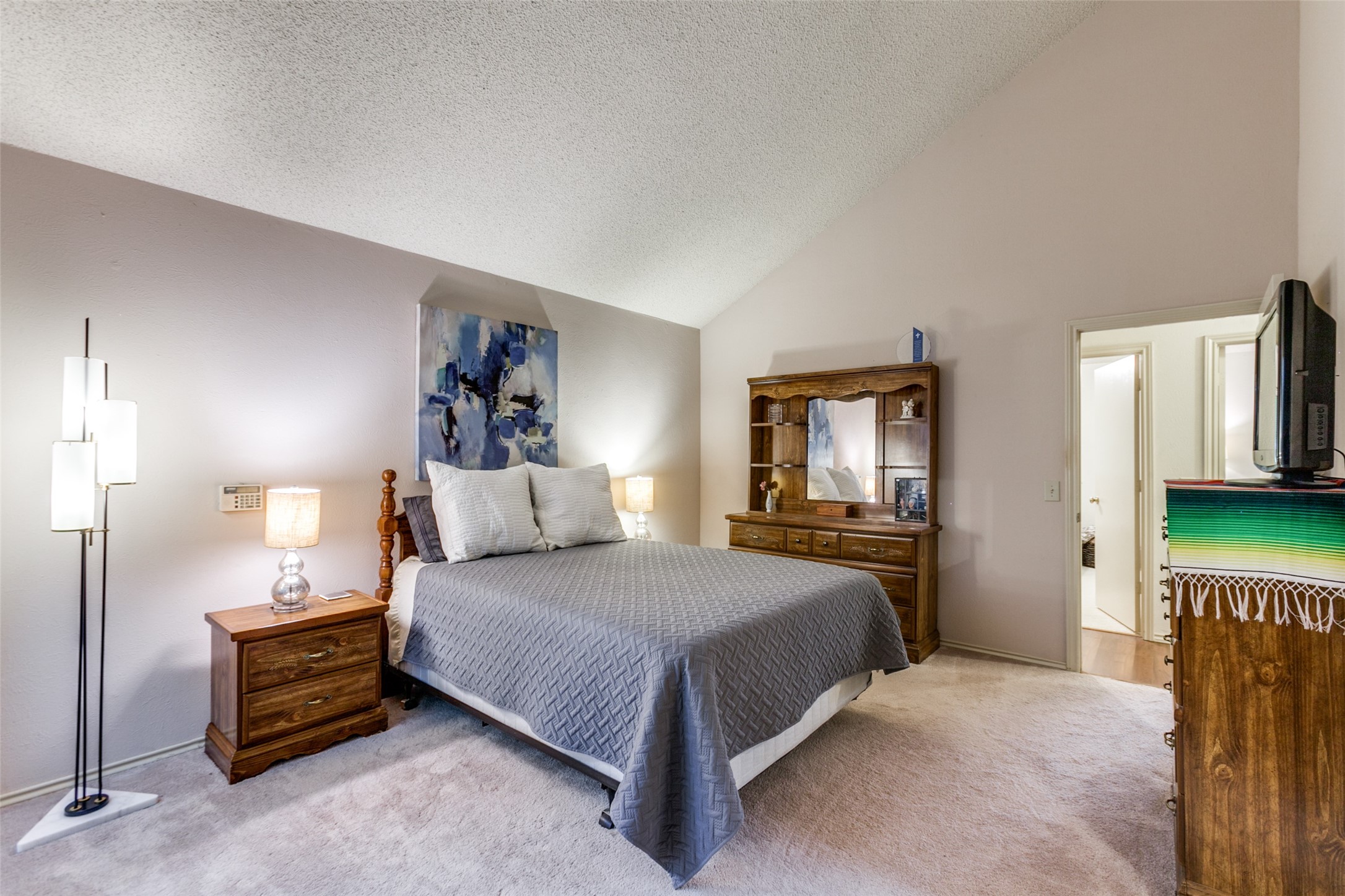 2710 Laurel Oaks Drive